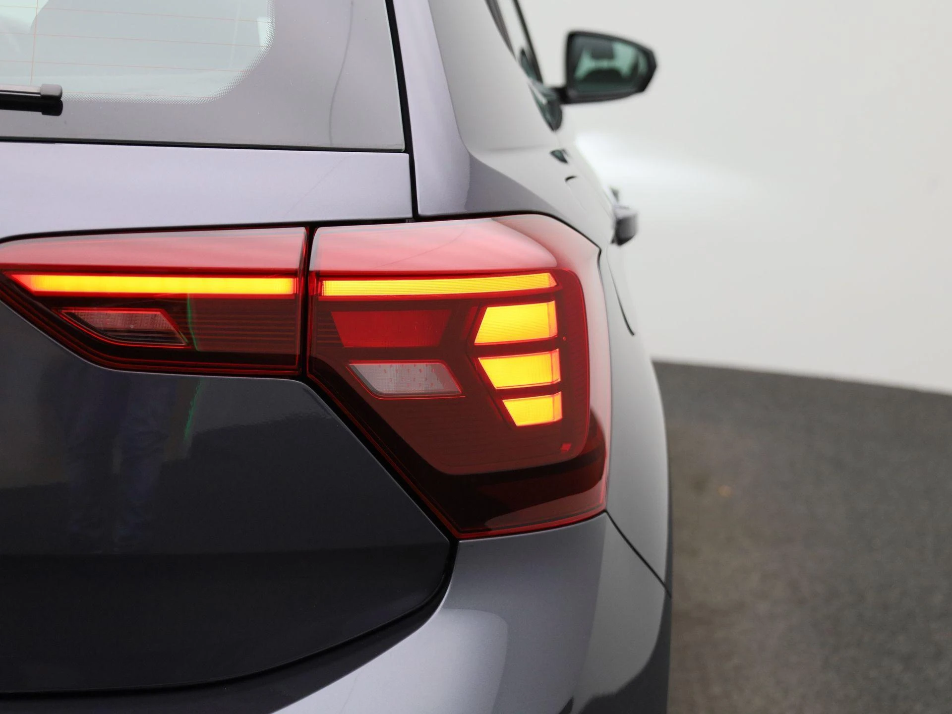 Volkswagen-Polo-image-35