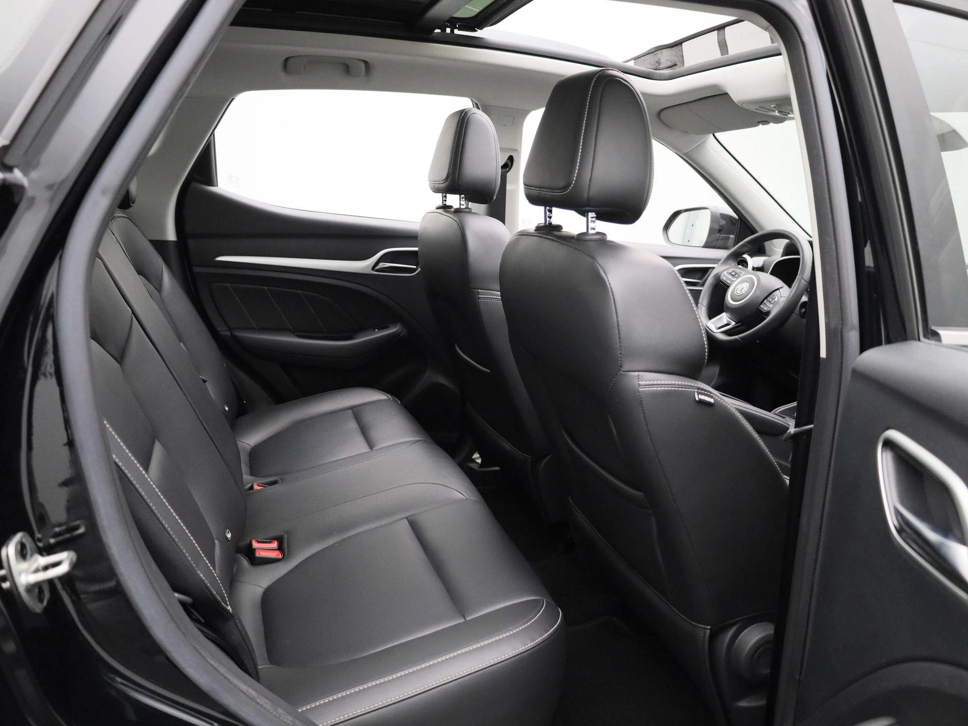MG-ZS EV-image-34
