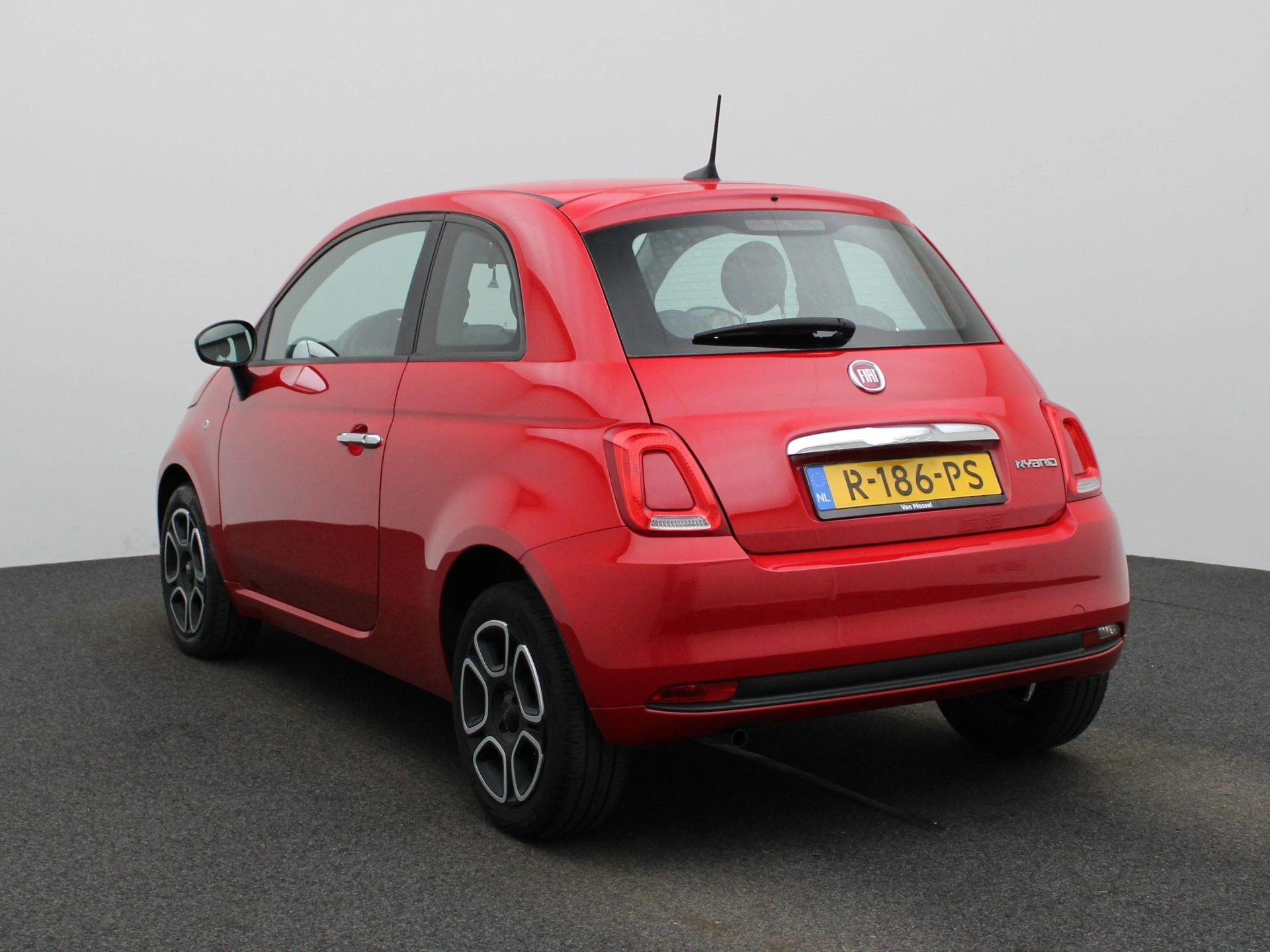 Fiat-500-image-1