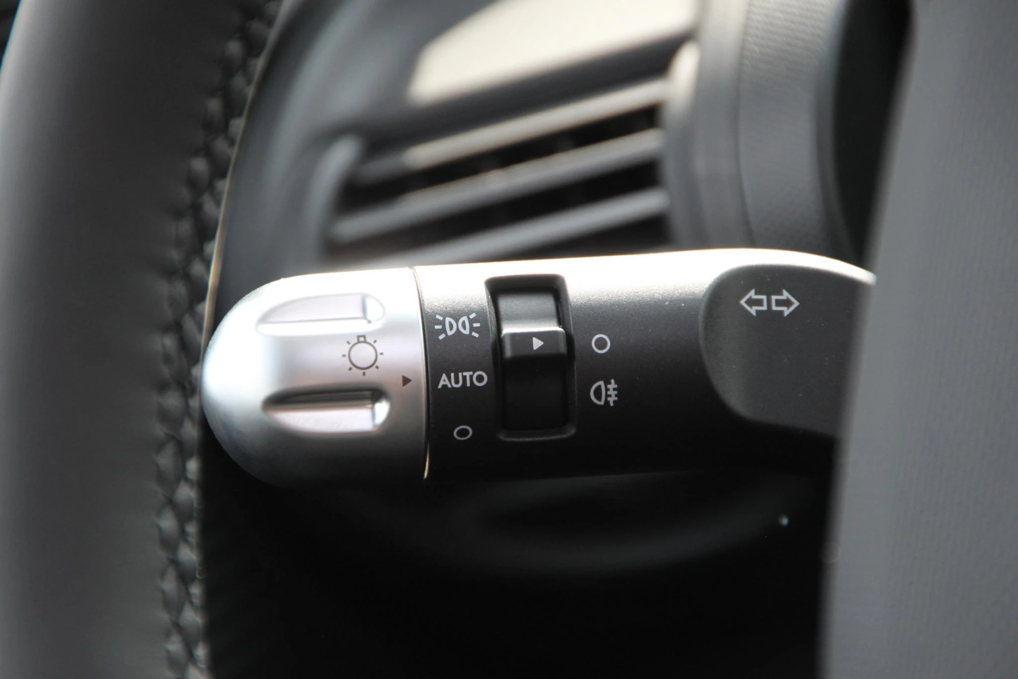 Hyundai-Inster-image-21