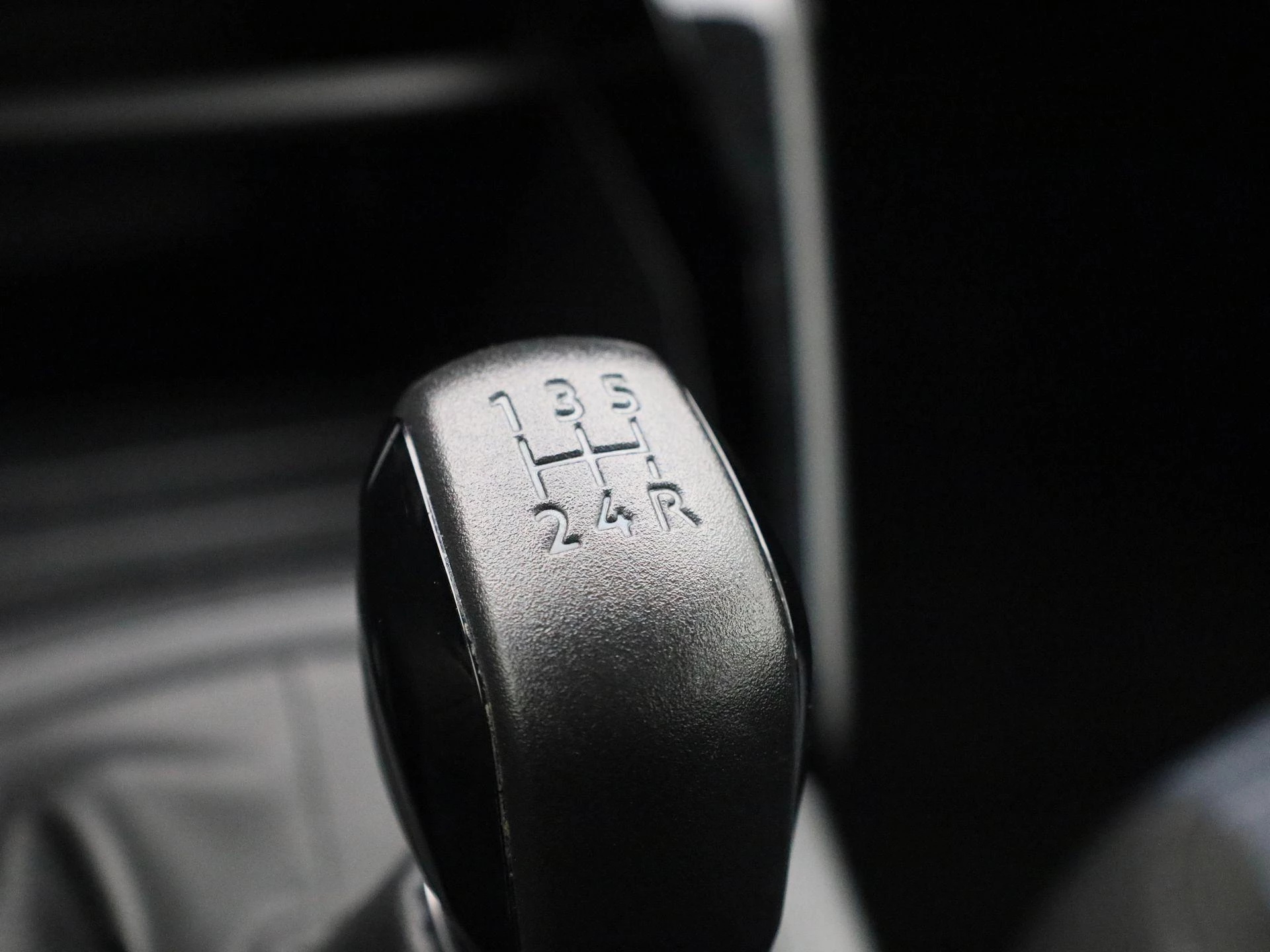 Peugeot-208-image-21