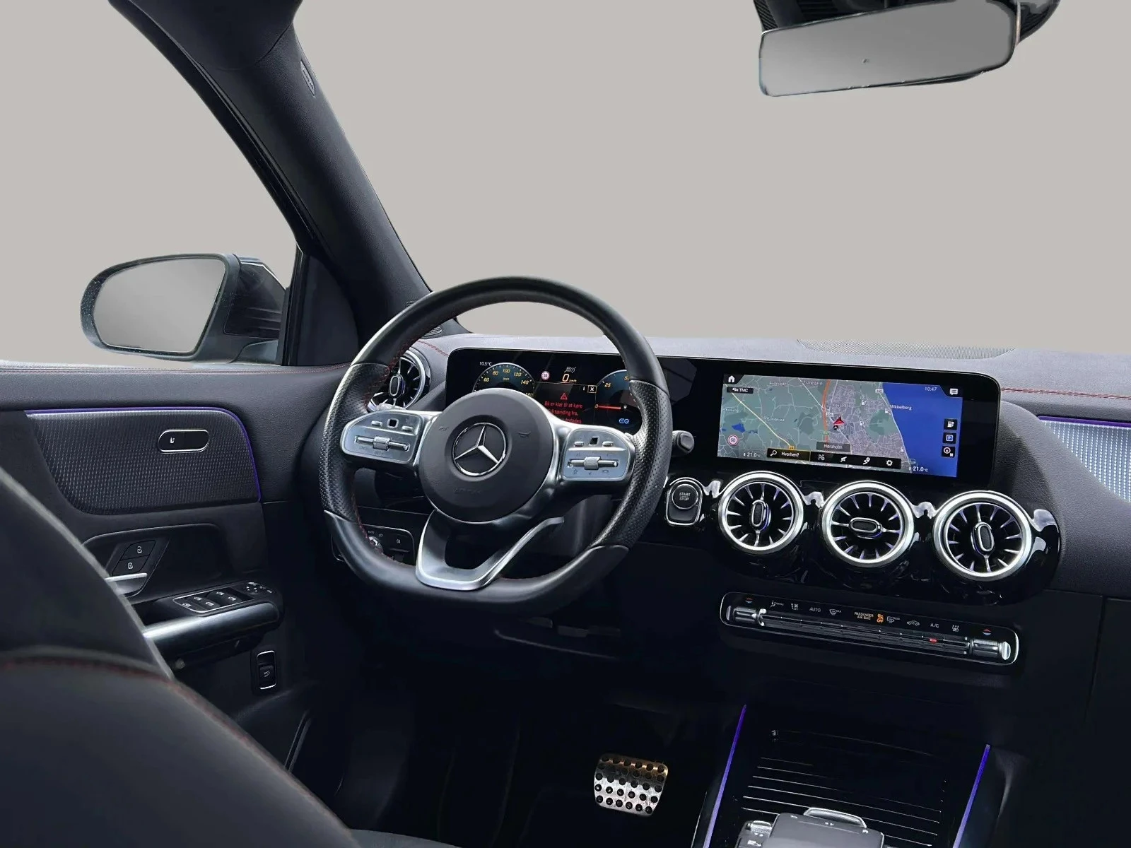 Mercedes-Benz-EQA-image-14