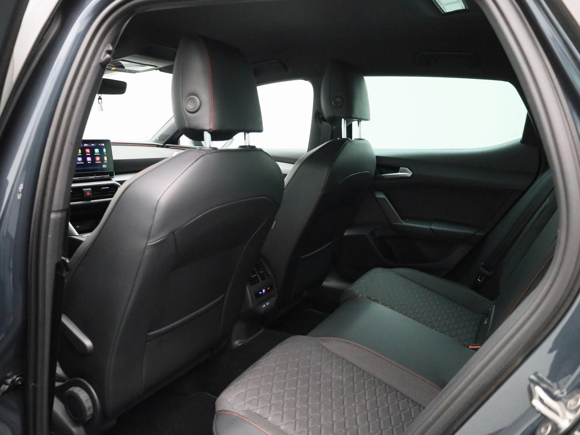 SEAT-Leon-image-9