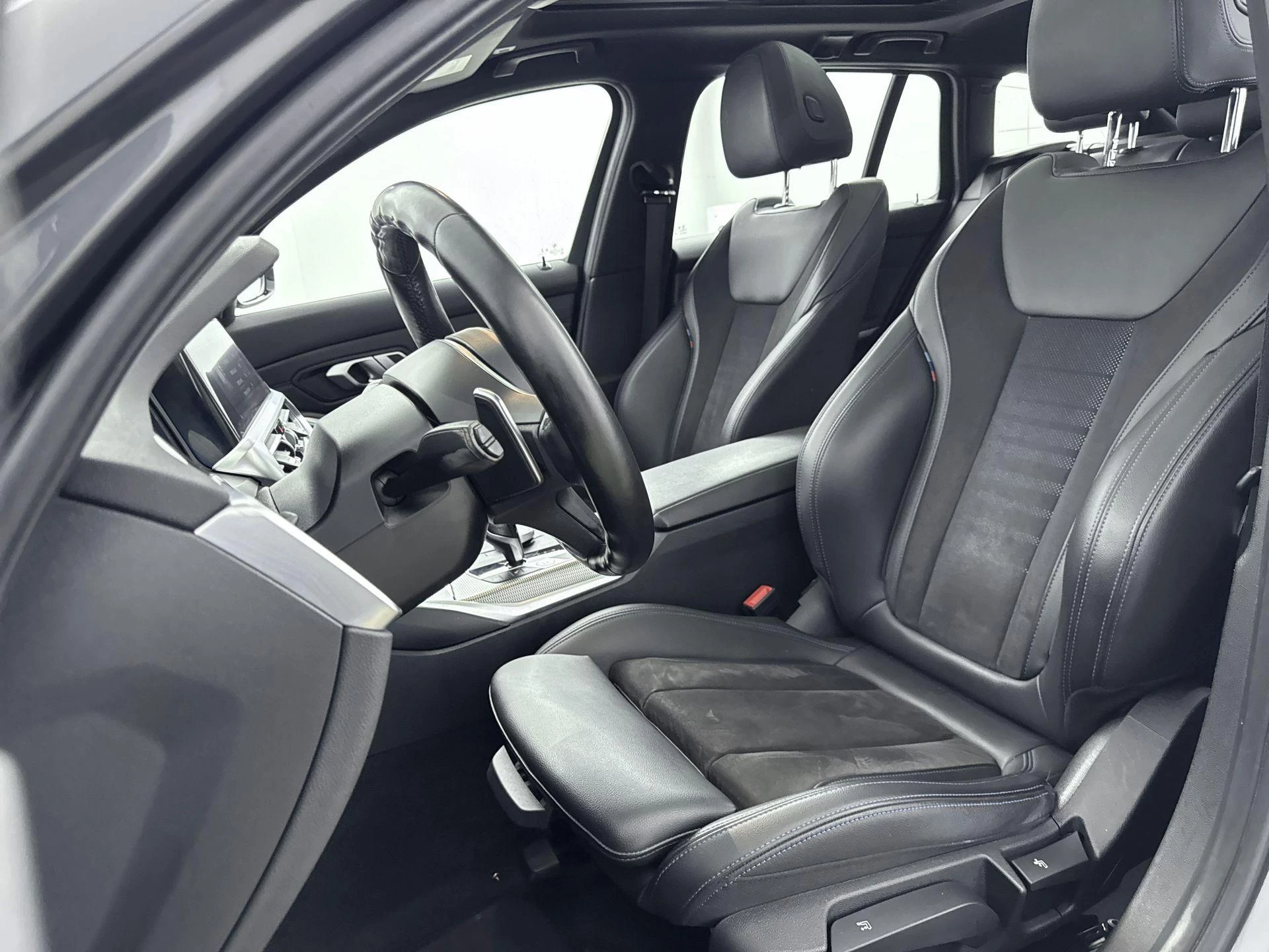 BMW-3 Serie-image-21