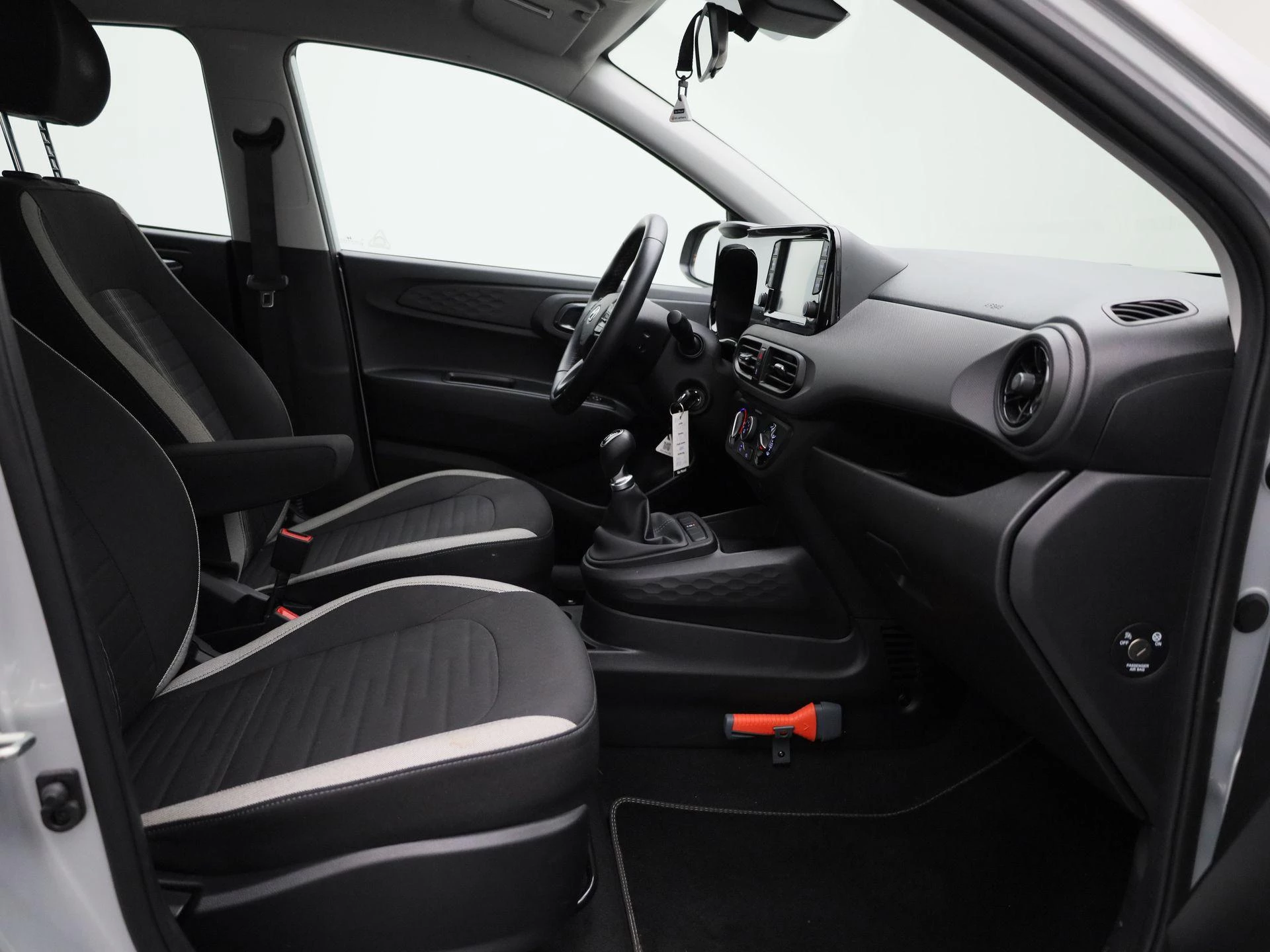 Hyundai-i10-image-30