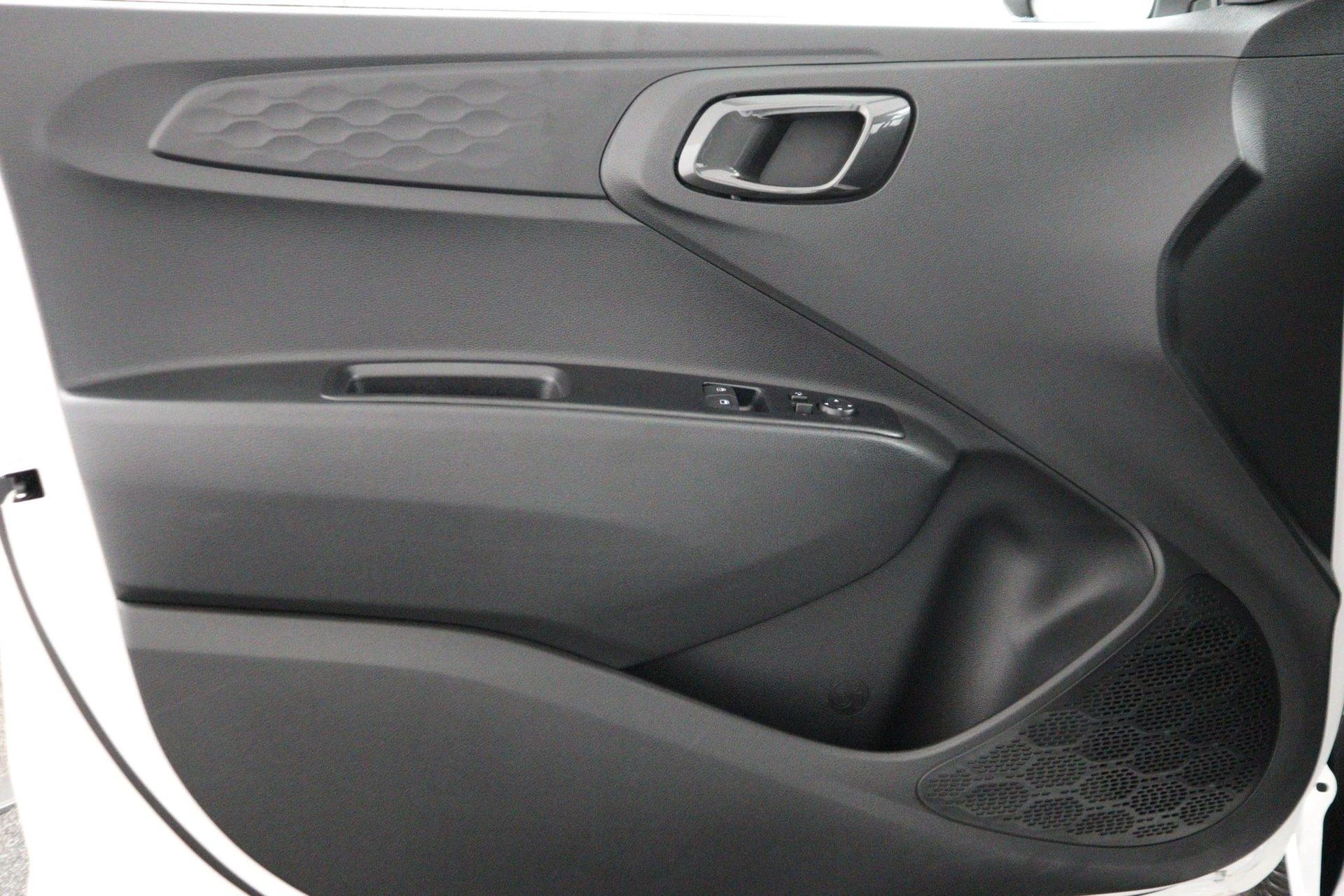 Hyundai-i10-image-19