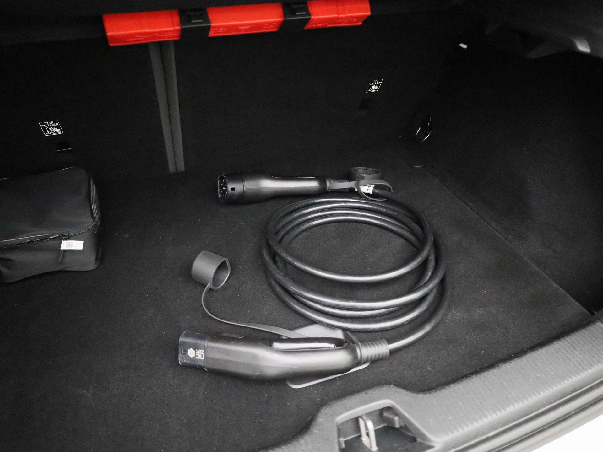 Volvo-EX30-image-15