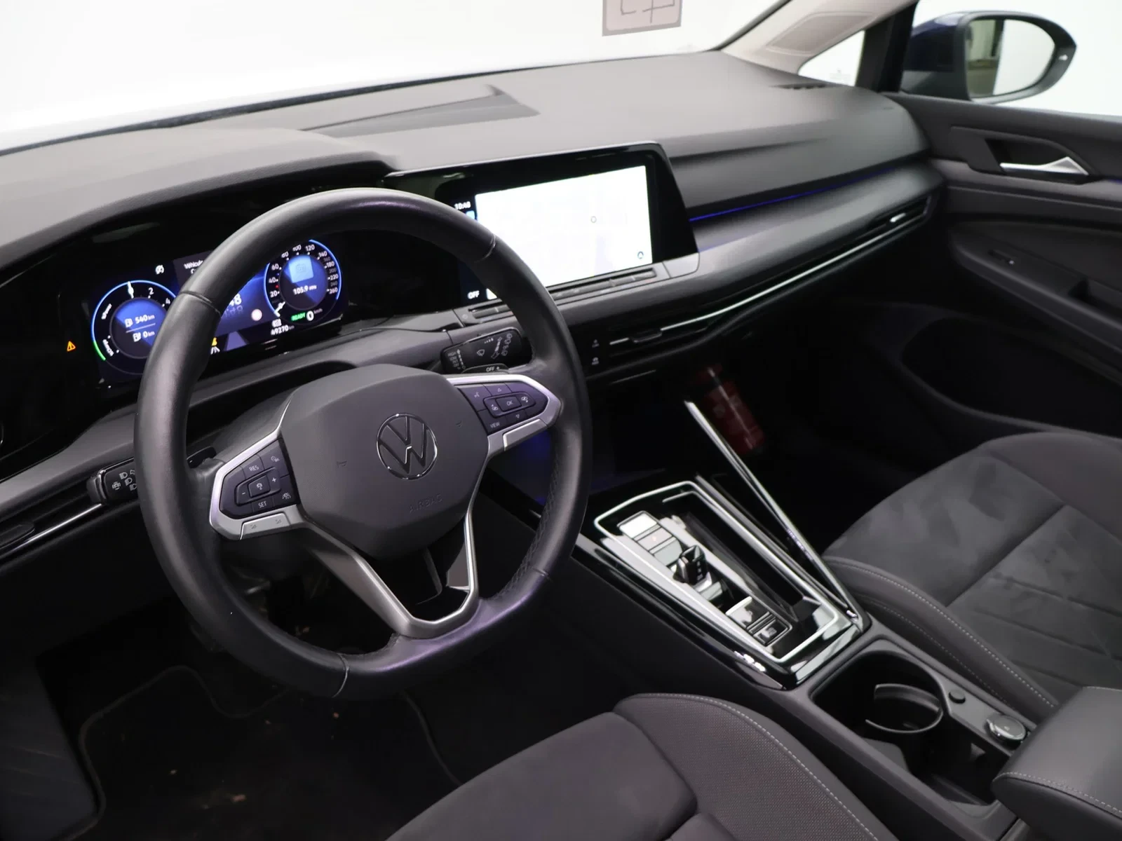 Volkswagen Golf VIII eHybrid (PHEV) Golf Style Business PHEV 1.4TSI eHybrid 150PK *AUTOMAAT*ALCANTARA*ACC*APP-CONNECT*NAVI*...*