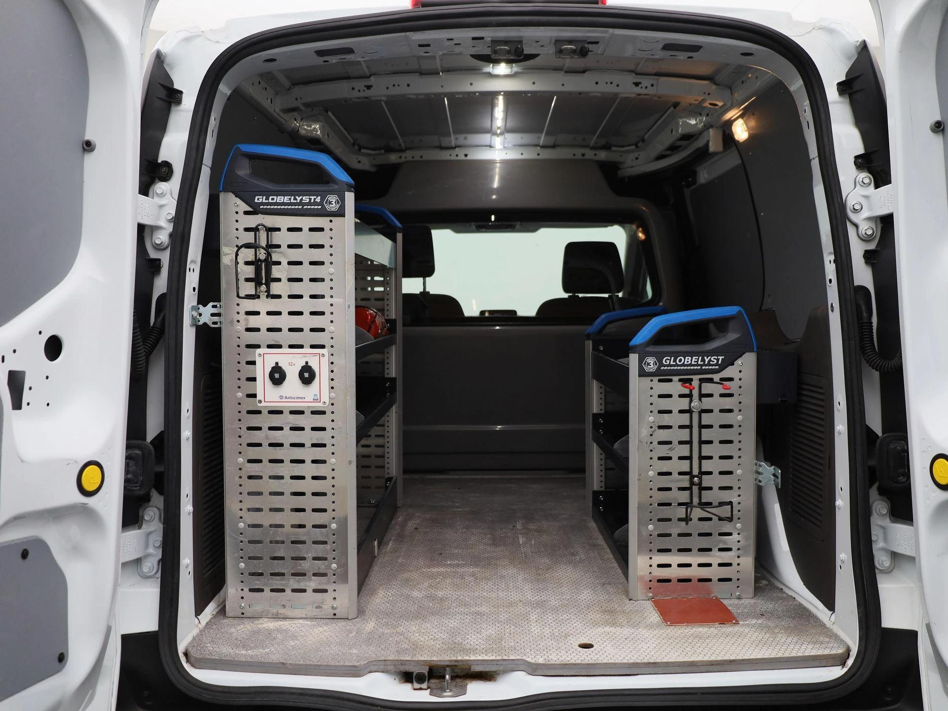 Ford-Transit Connect-image-12