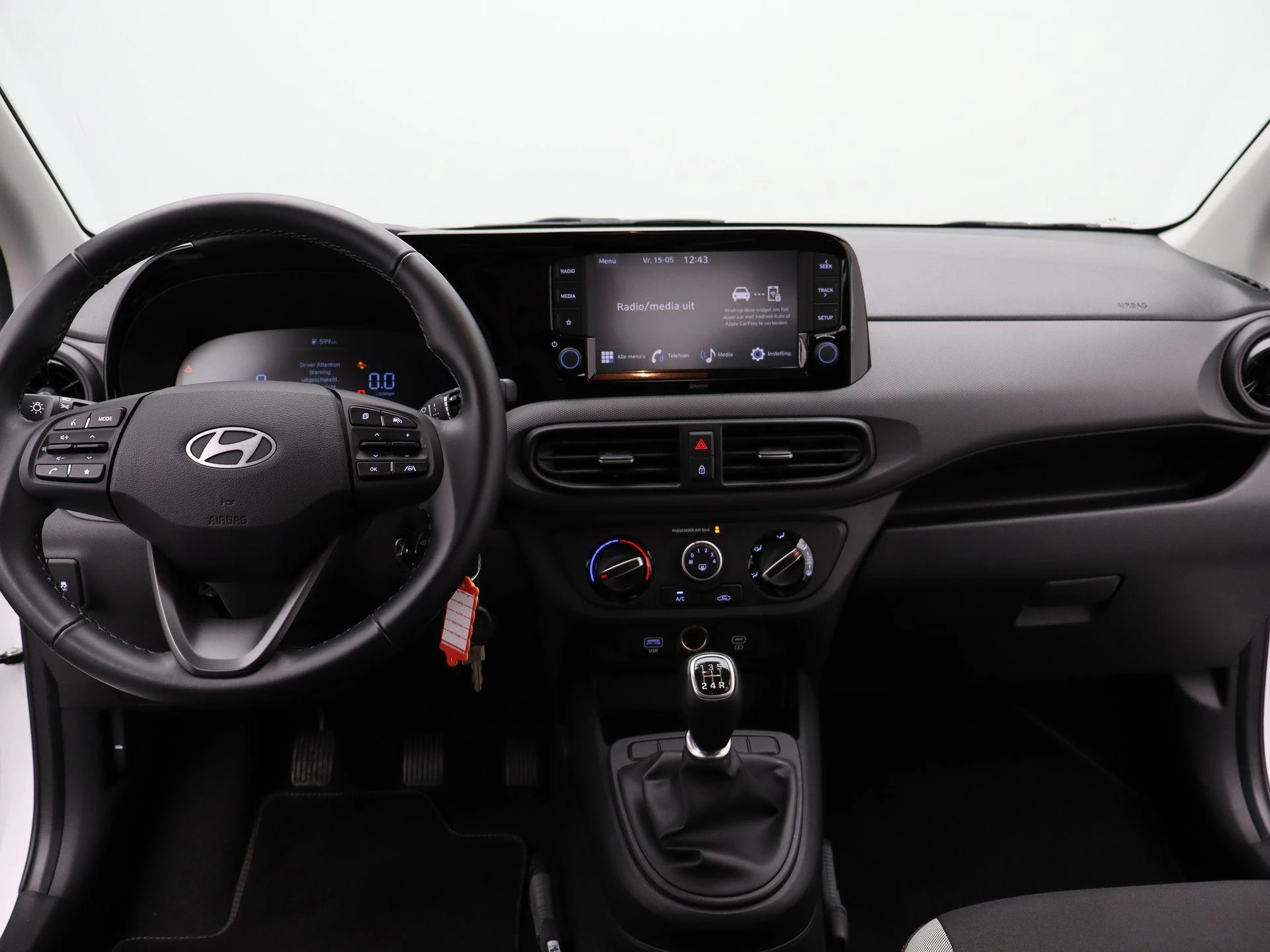 Hyundai-i10-image-7