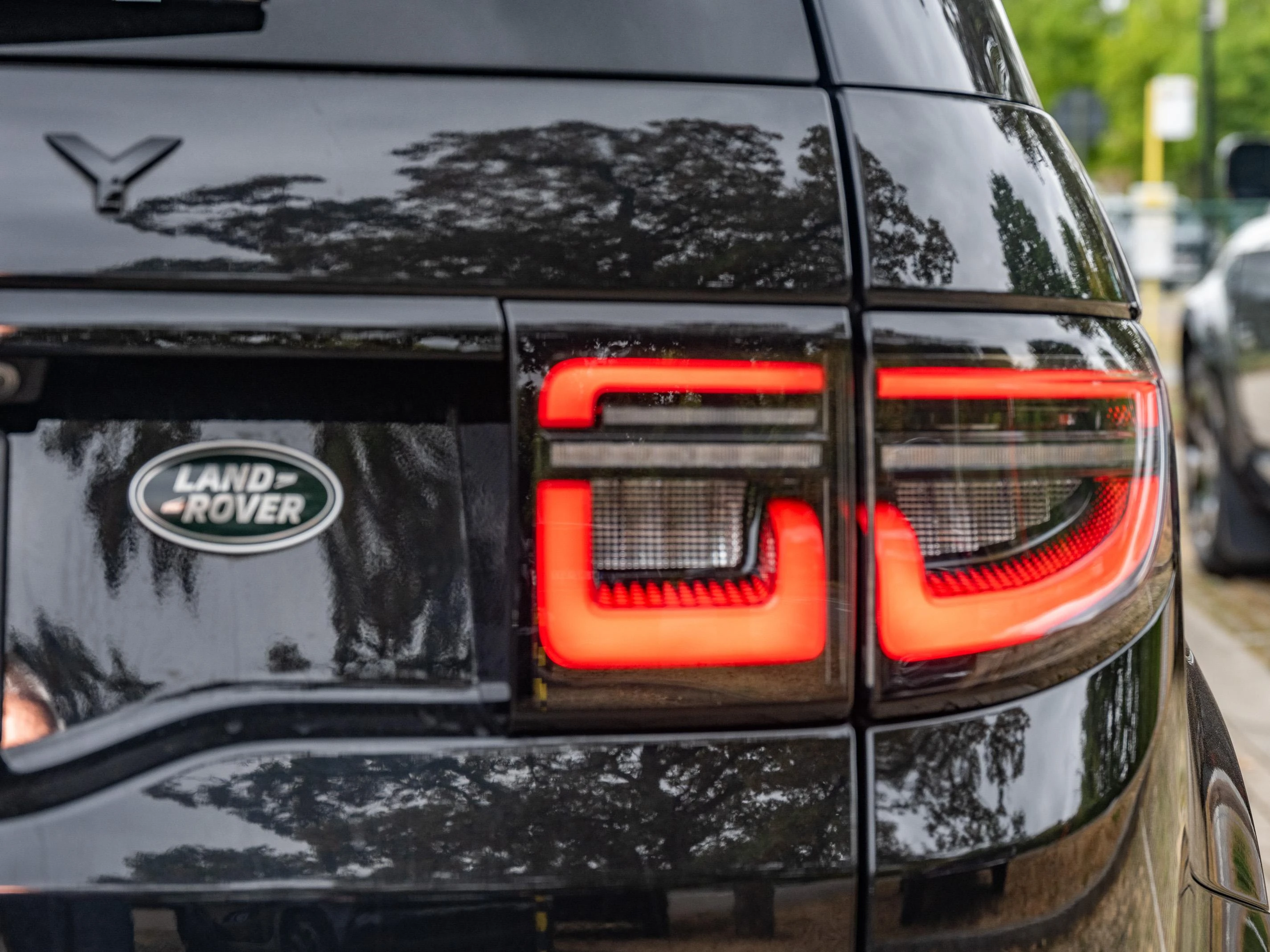 Land Rover-Discovery Sport-image-28