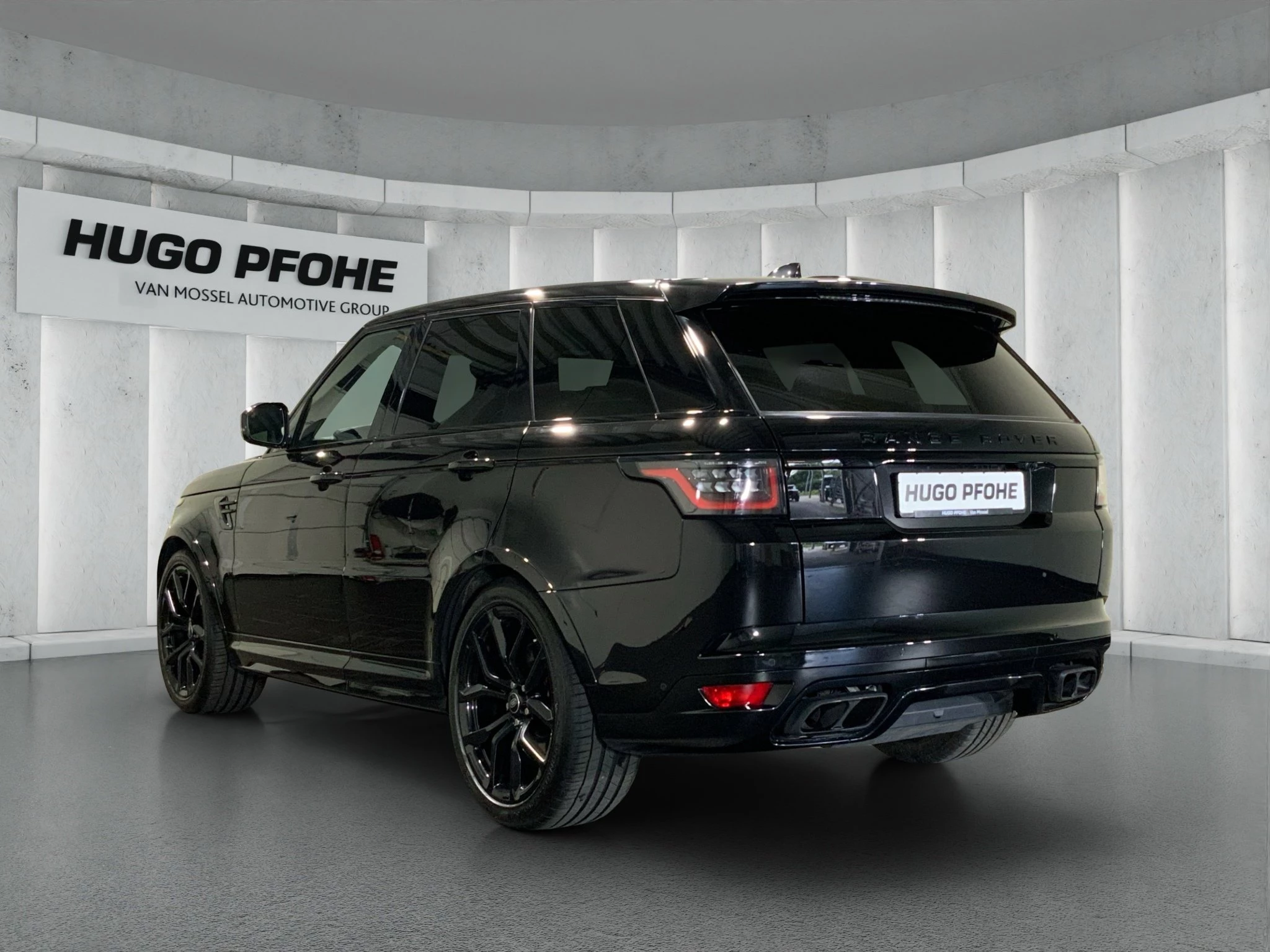 Land Rover-Range Rover Sport-image-2