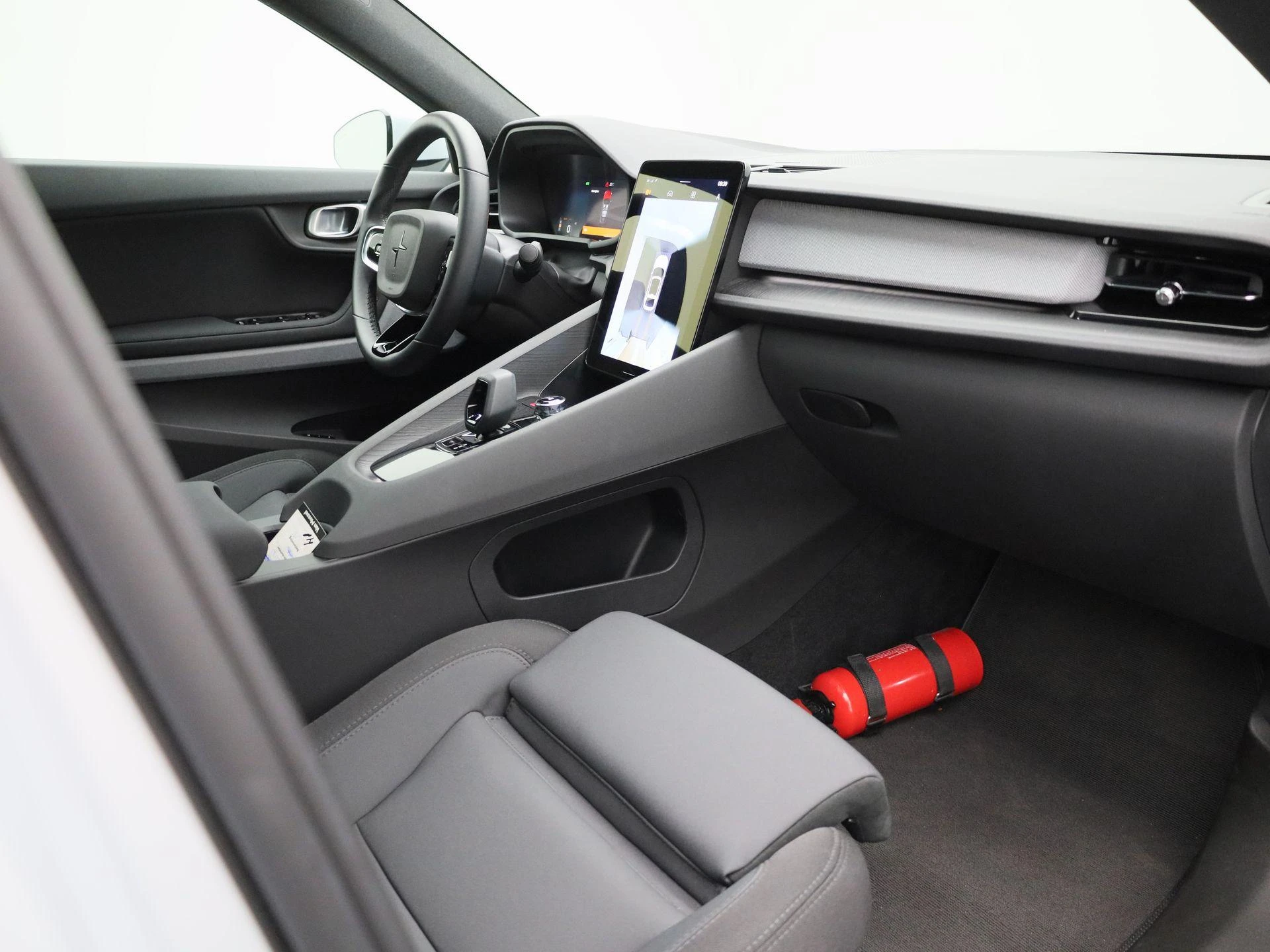 Polestar-2-image-35