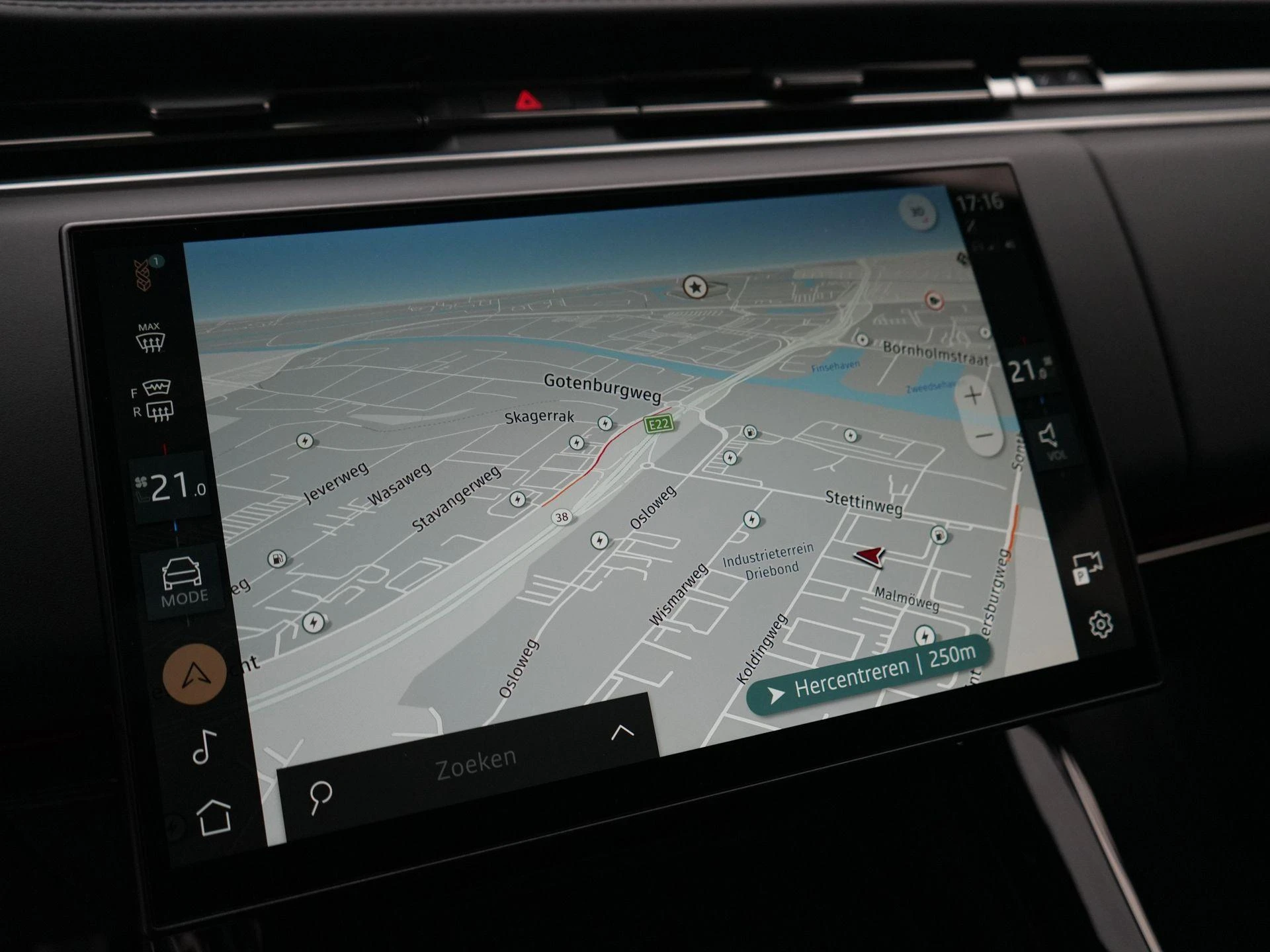 Land Rover-Range Rover Sport-image-21