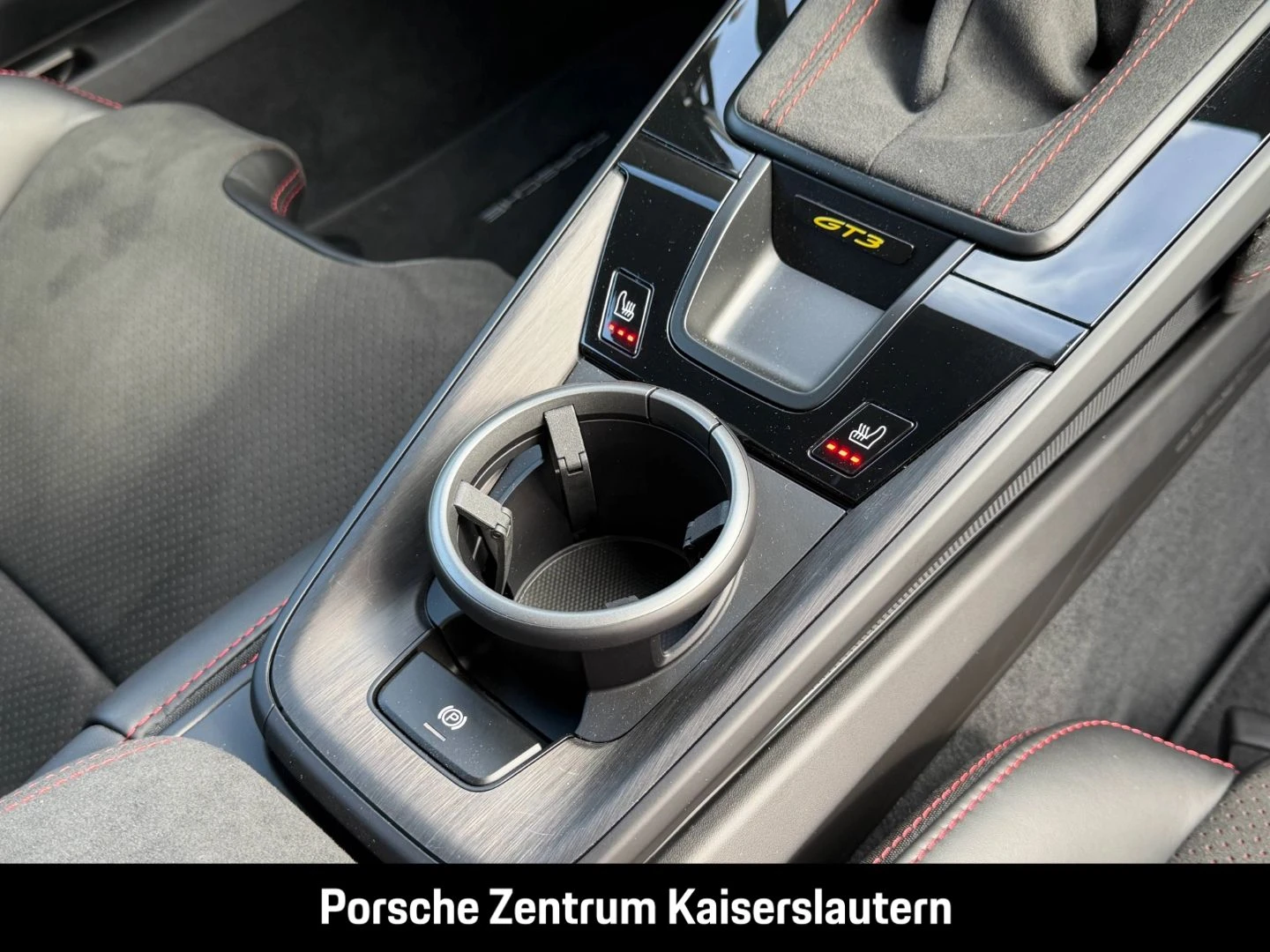 Porsche-911-image-37