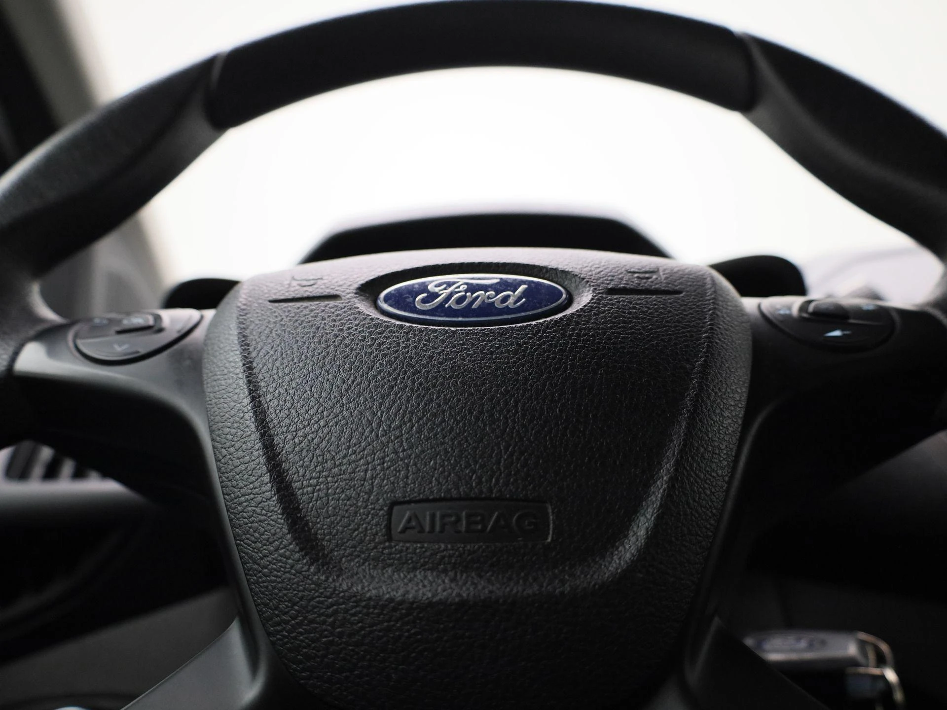 Ford-Transit Connect-image-23