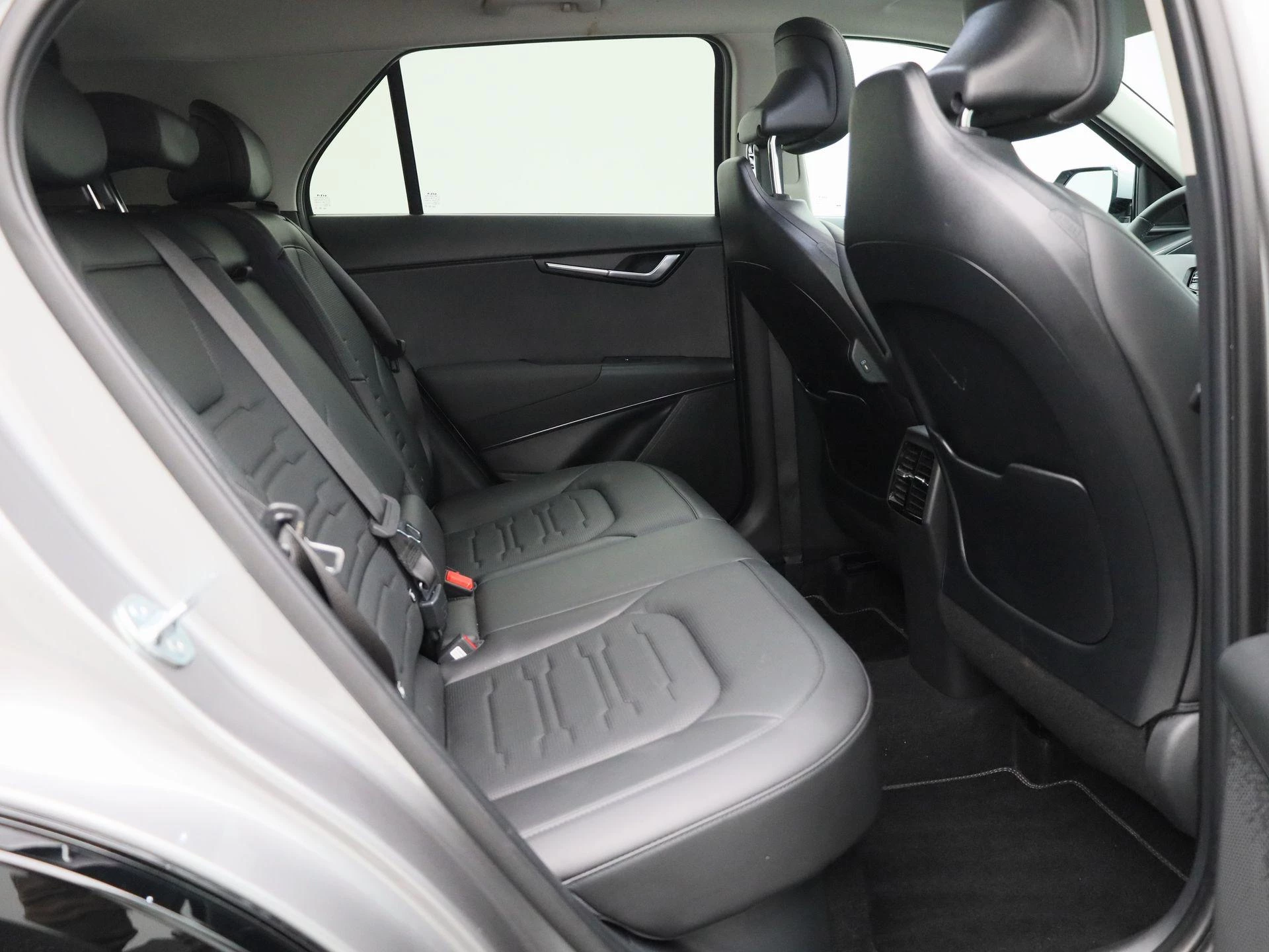 Kia-Niro-image-36