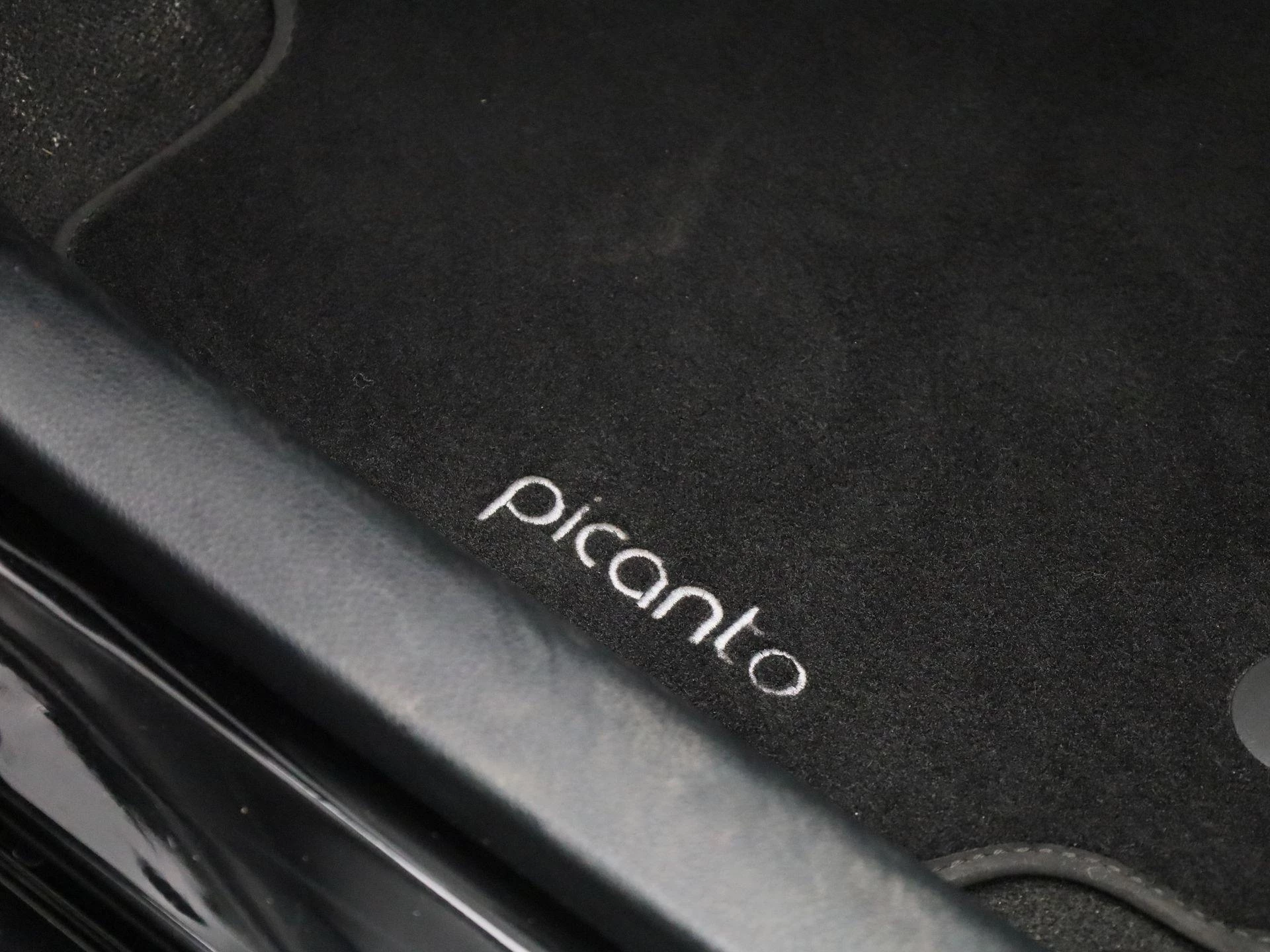 Kia-Picanto-image-23