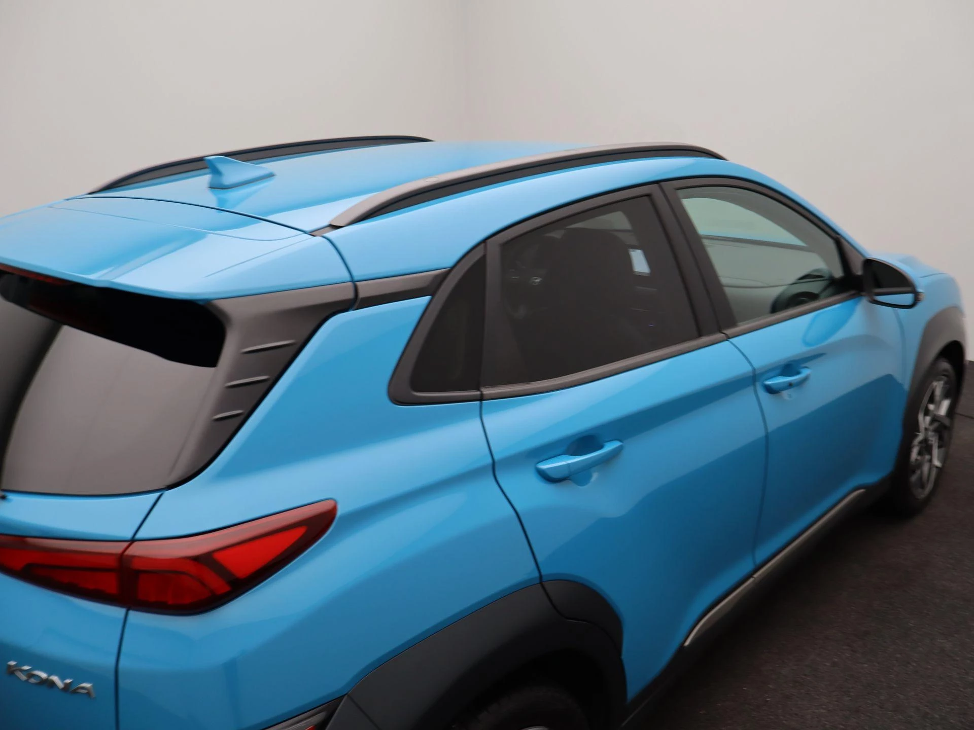 Hyundai-Kona-image-43