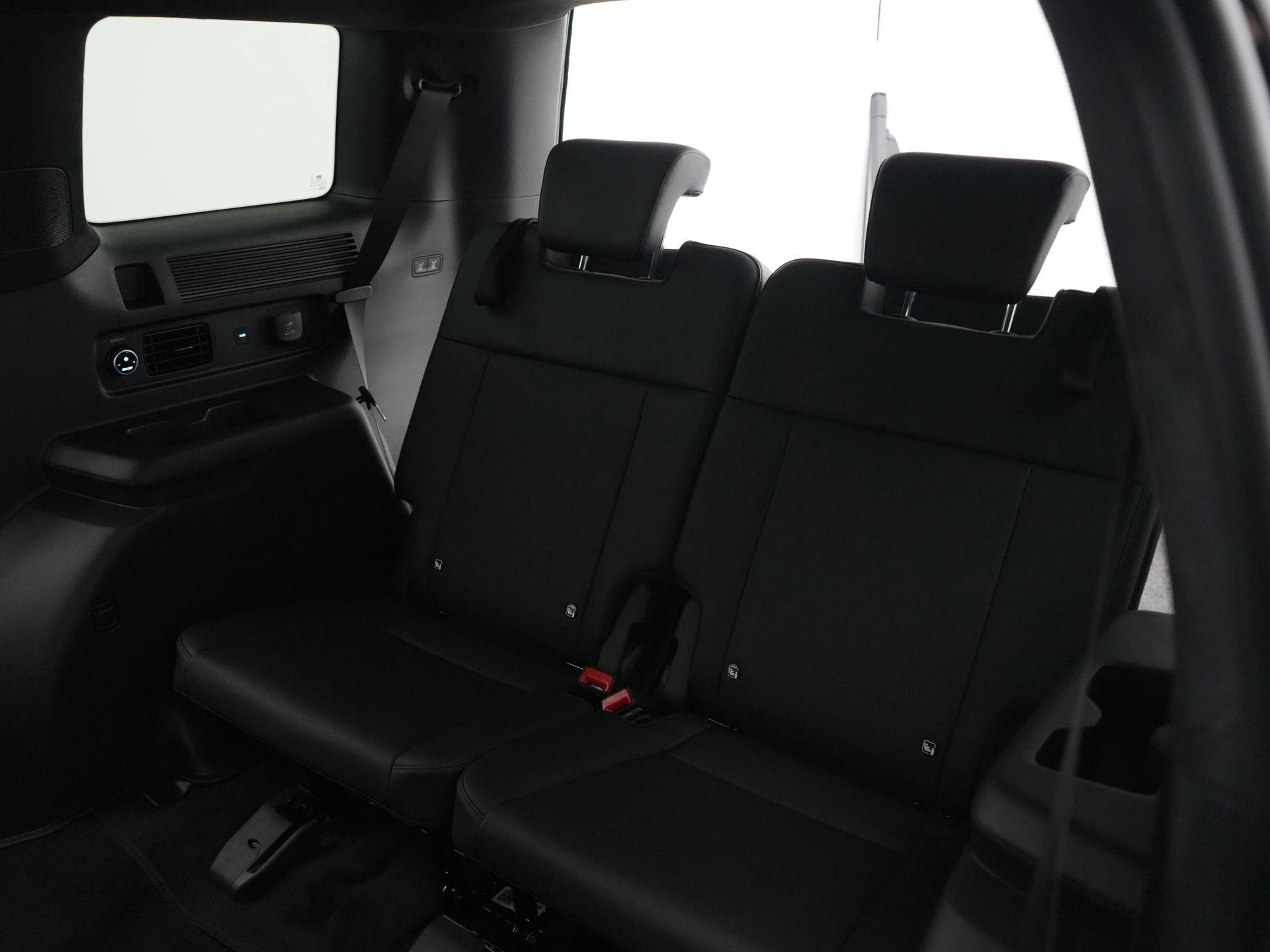Hyundai-Santa Fe-image-42