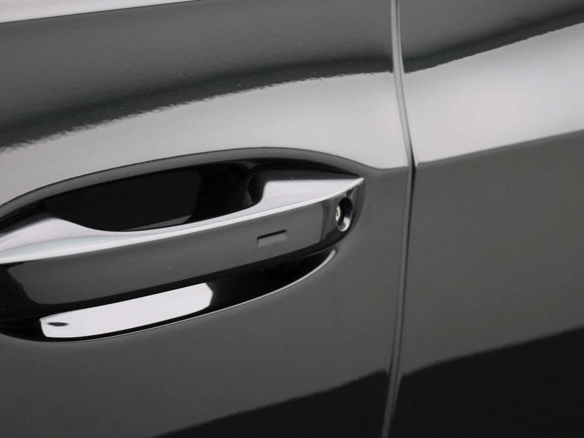Volkswagen-Golf-image-17