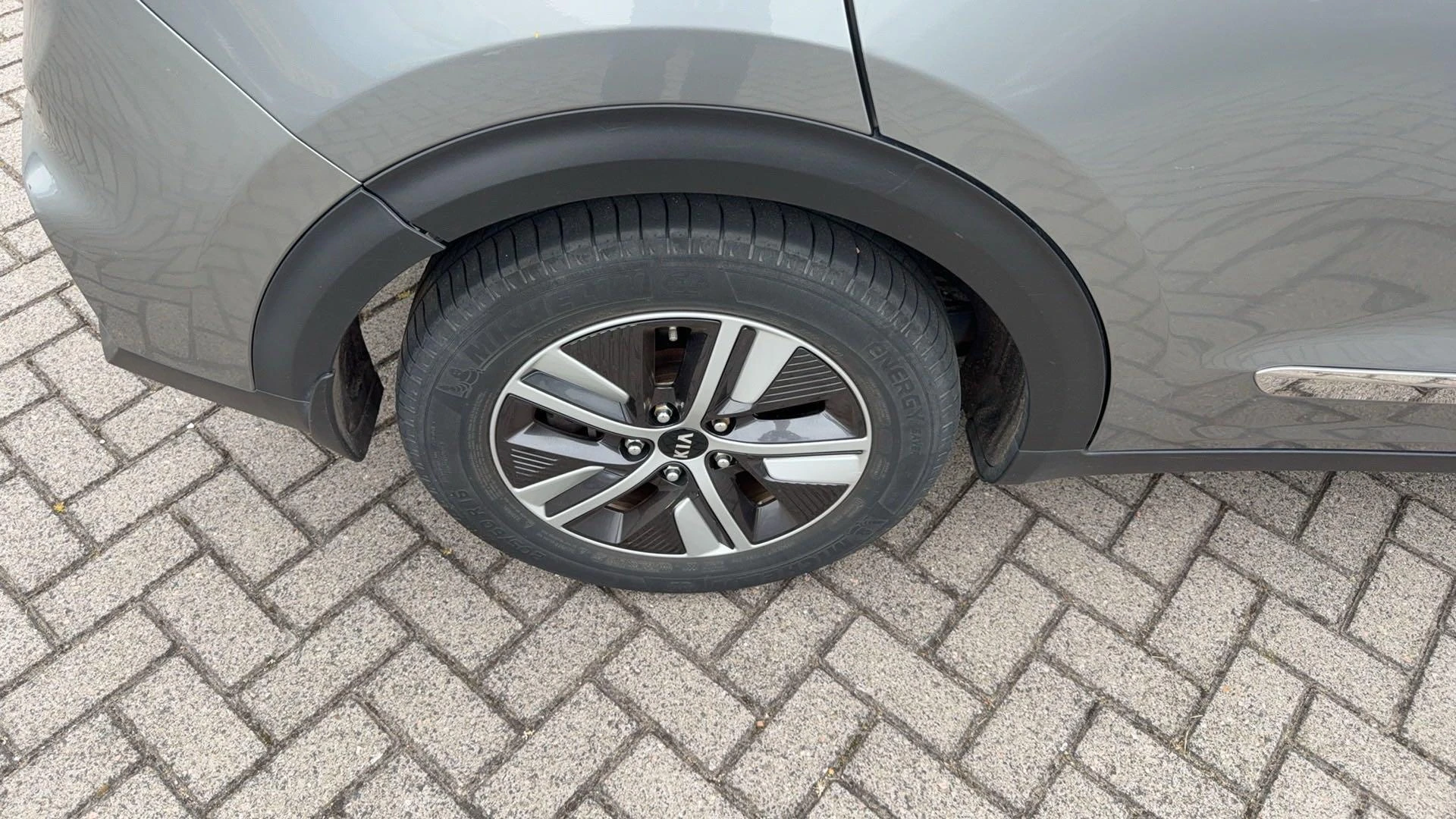 Kia-Niro-image-19