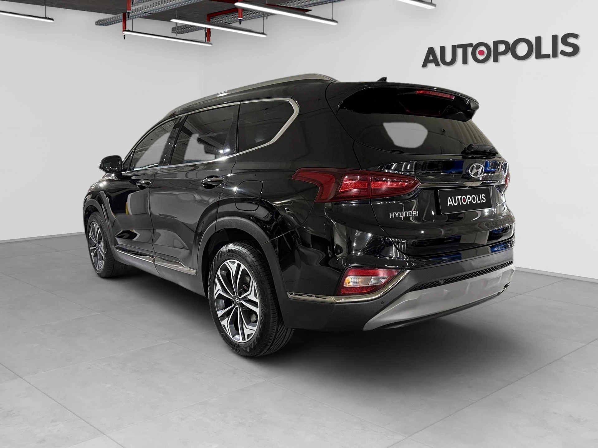 Hyundai-Santa Fe-image-14