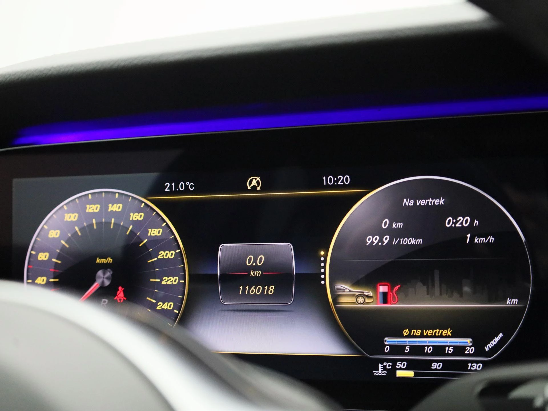 Mercedes-Benz-E-Klasse-image-24