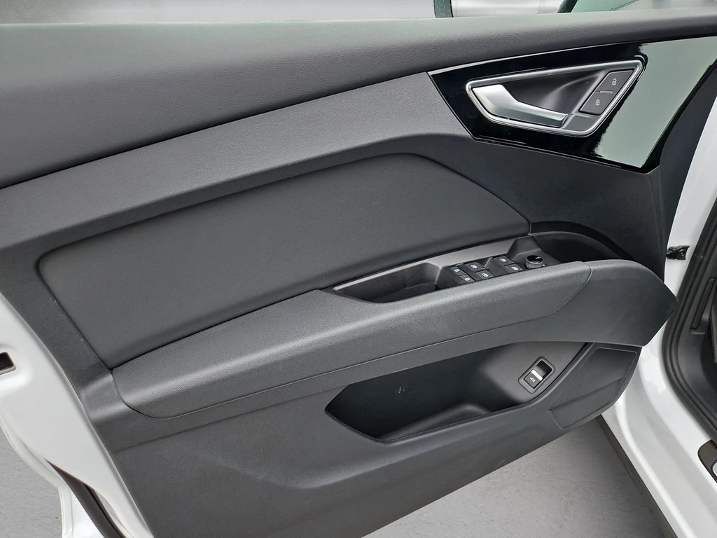 Audi Q4 Sportback e-tron 35 *S line*Sonos*