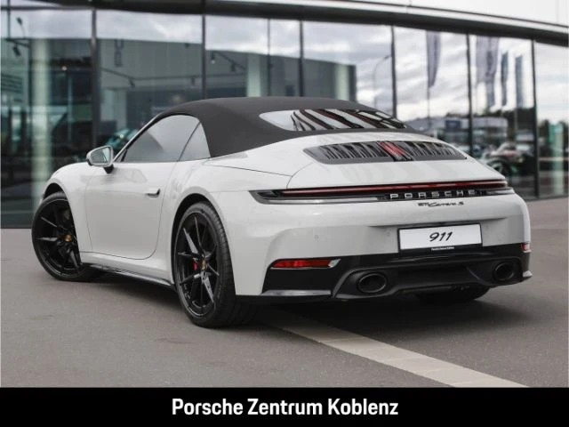 Porsche-911-image-2