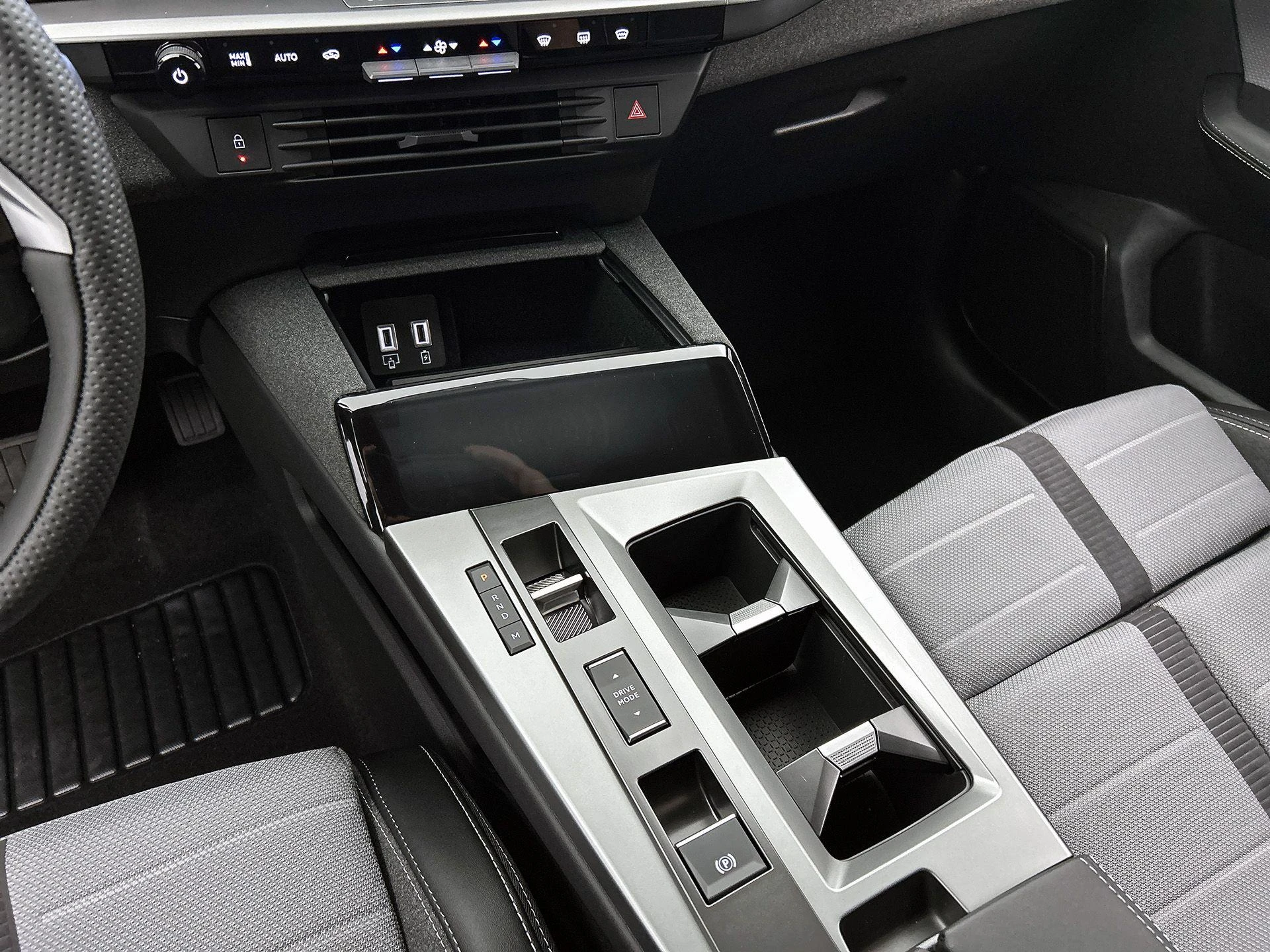 Opel-Grandland-image-12