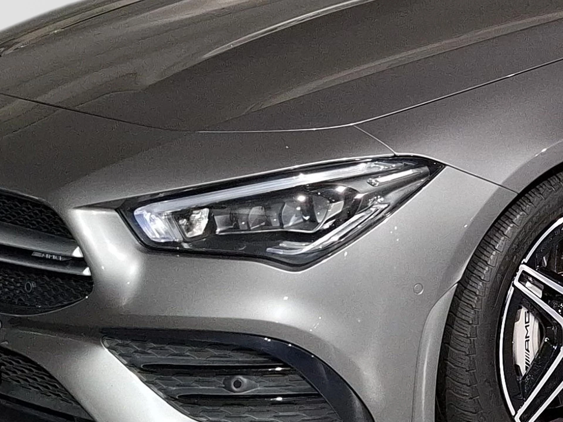 Mercedes-Benz-CLA-image-22