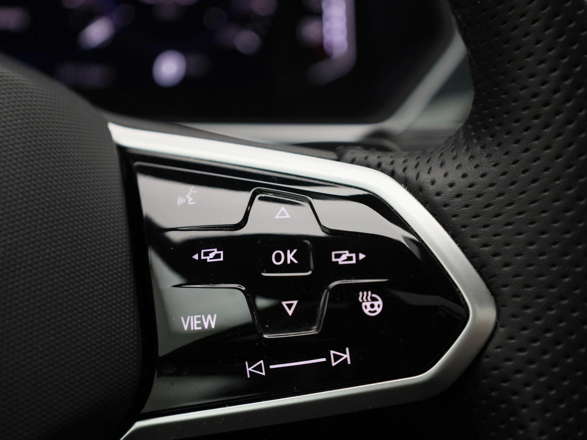 Volkswagen-Tiguan-image-28