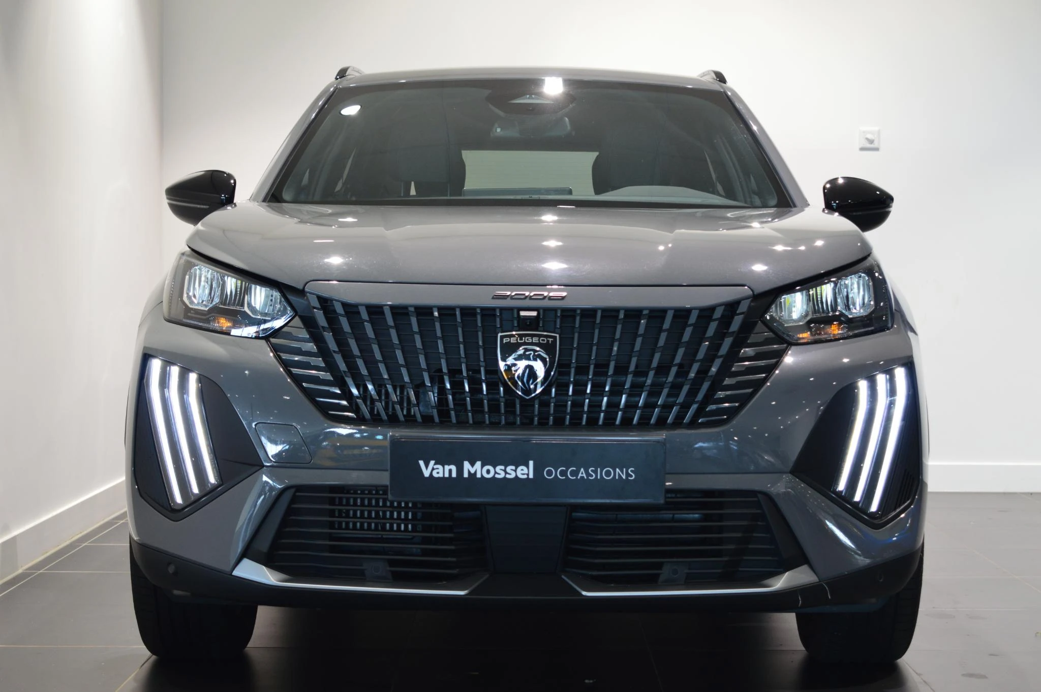 Peugeot-2008-image-2
