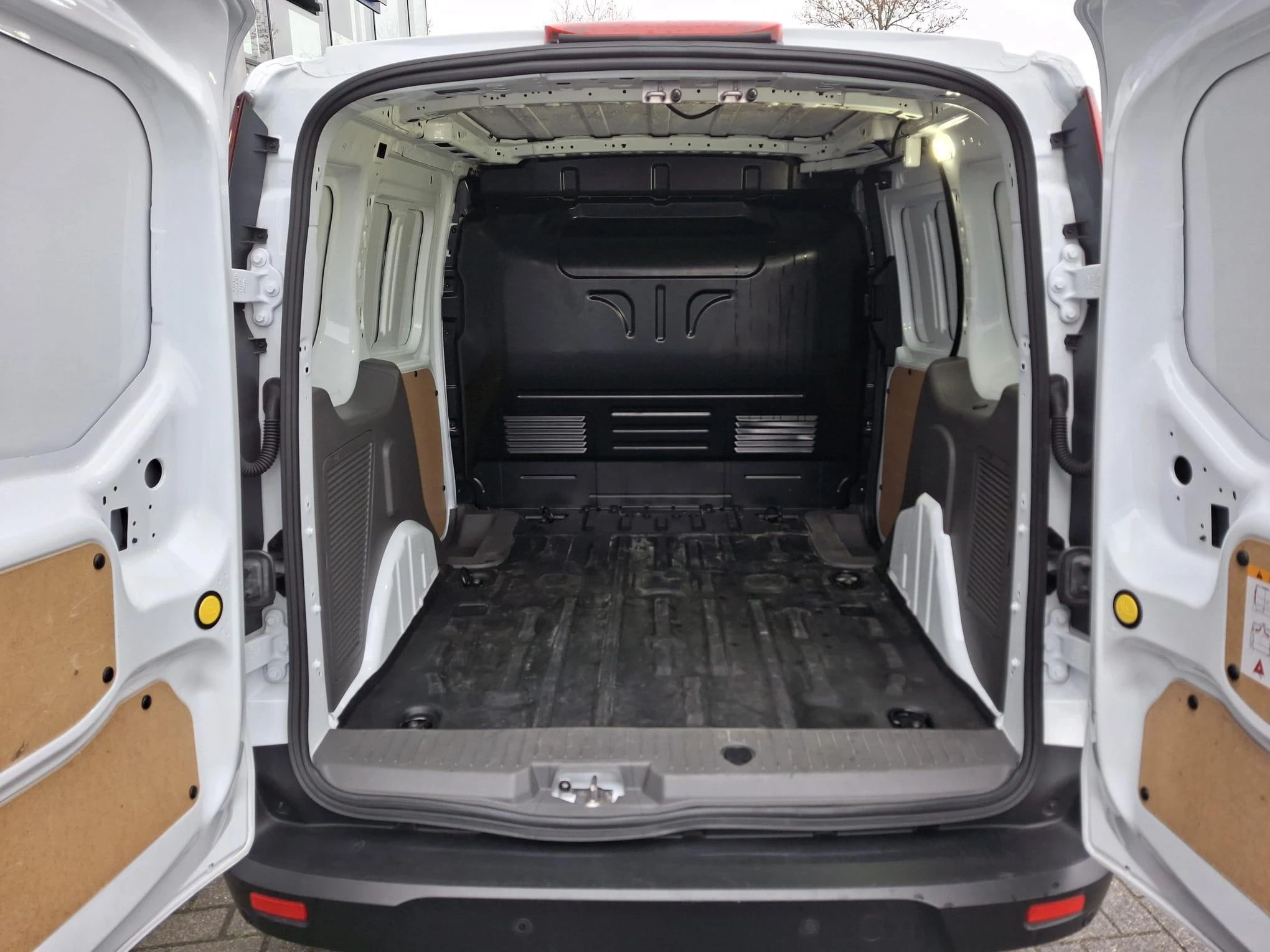 Ford-Transit Connect-image-5
