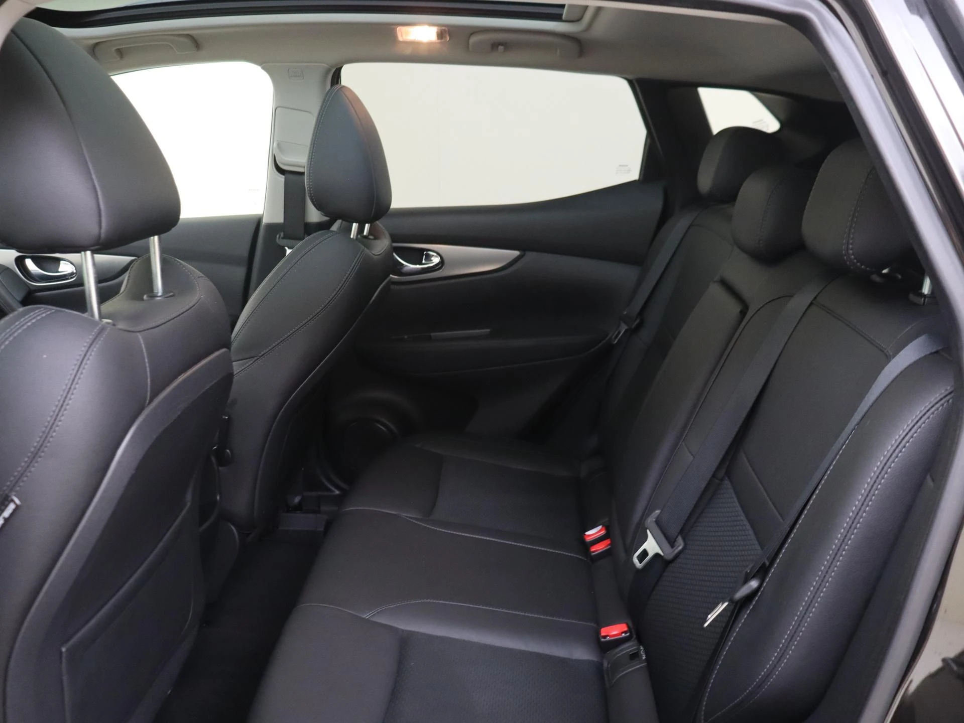 Nissan-QASHQAI-image-15
