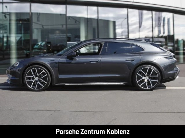 Porsche-Taycan-image-1