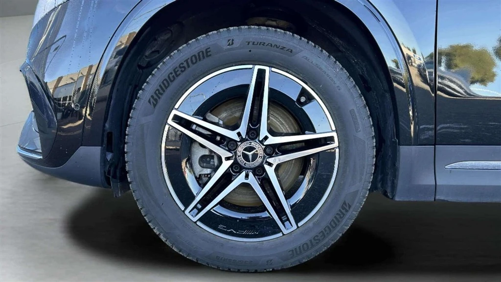 Mercedes-Benz-EQA-image-8