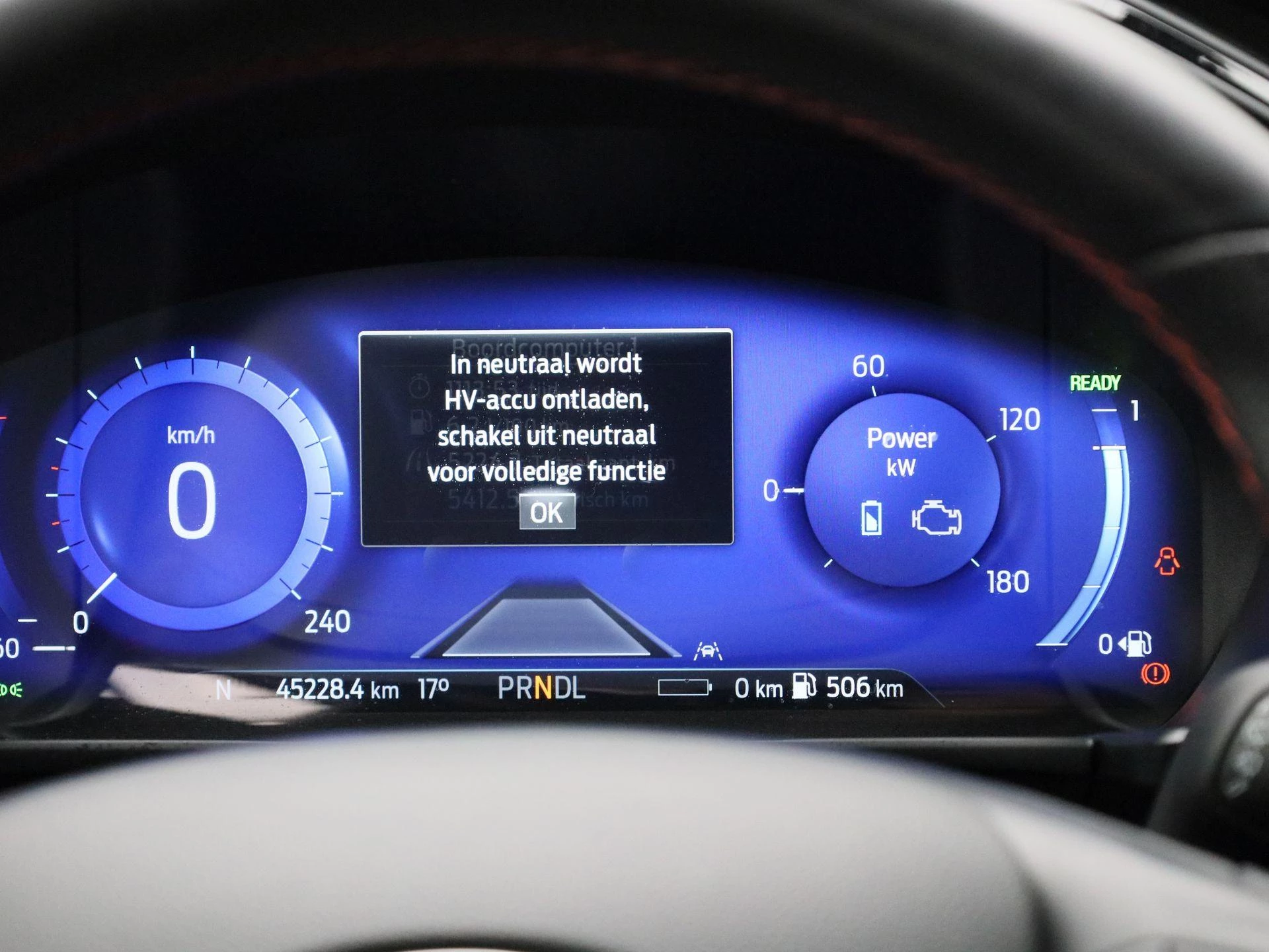Ford-Kuga-image-7