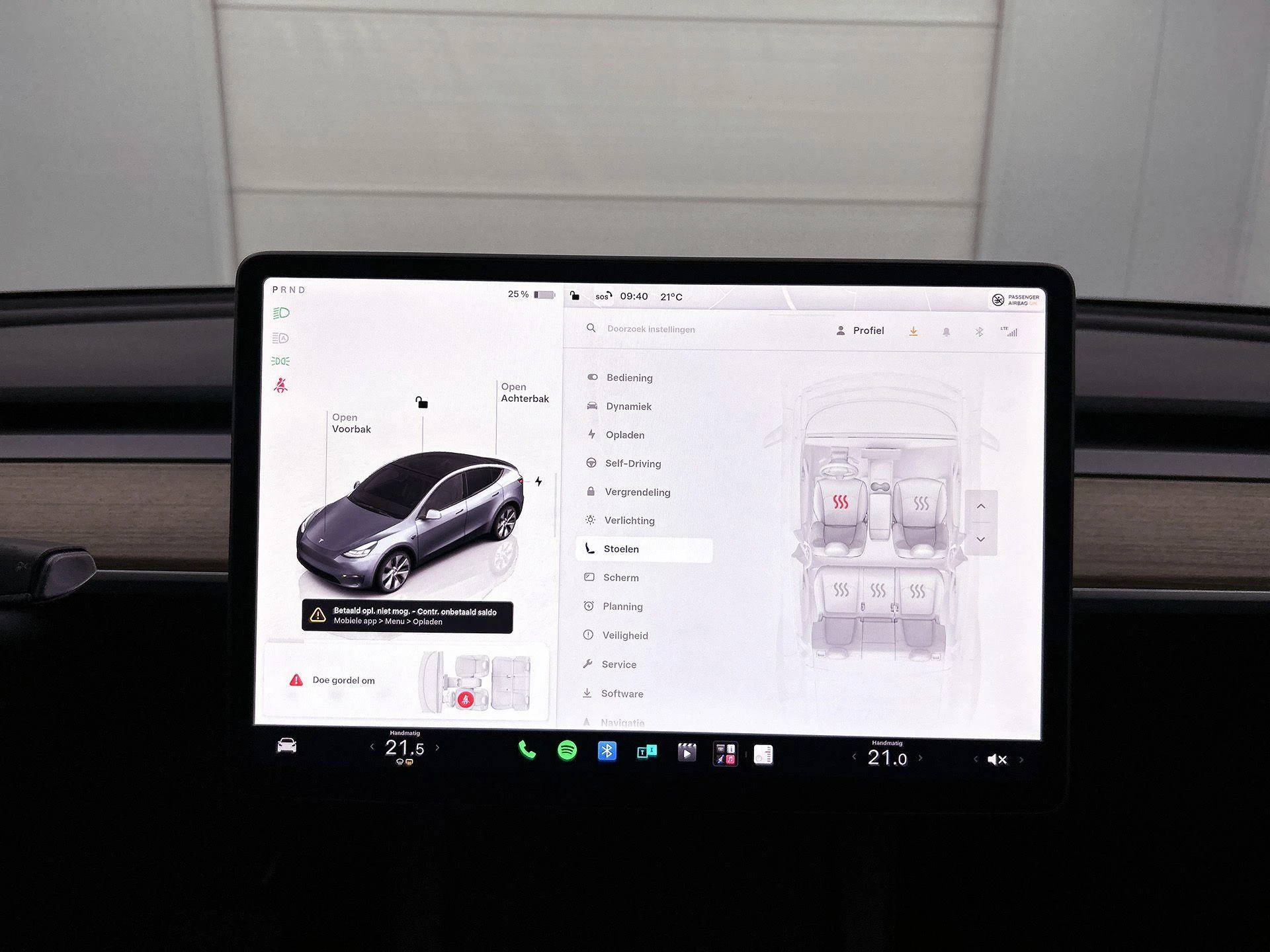 Tesla-Model Y-image-7