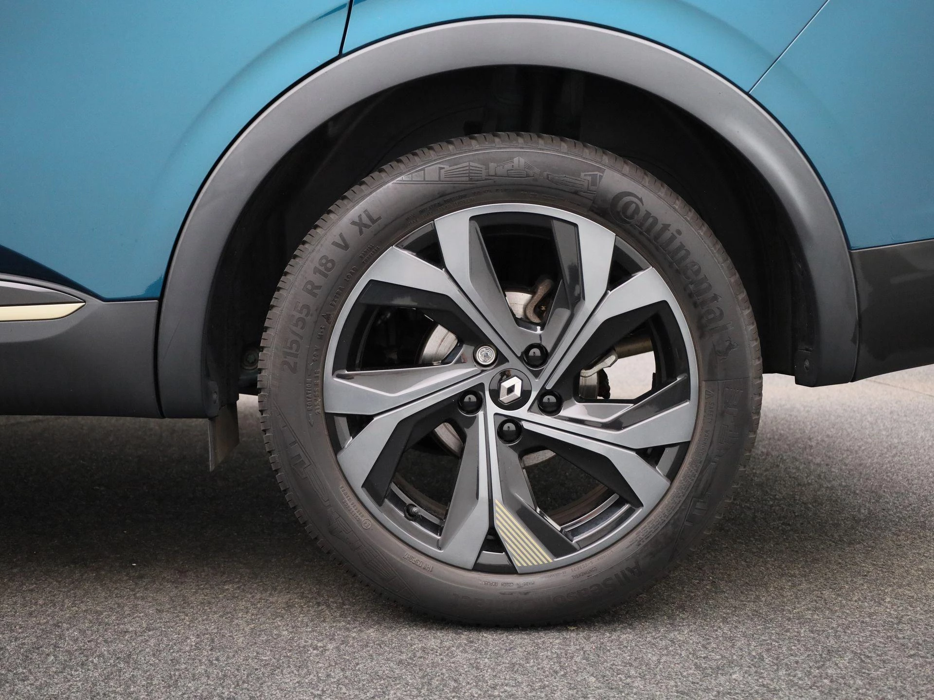 Renault-Arkana-image-12