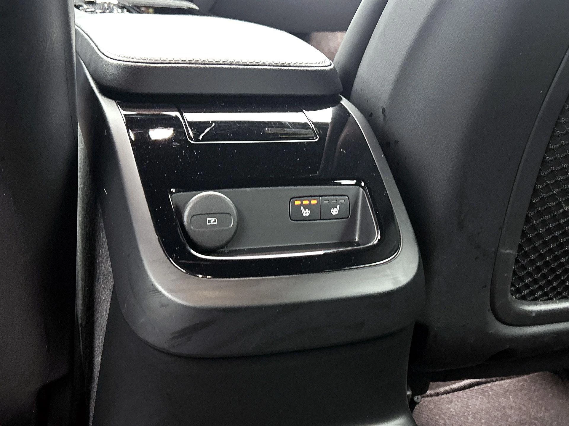 Volvo-V60-image-11