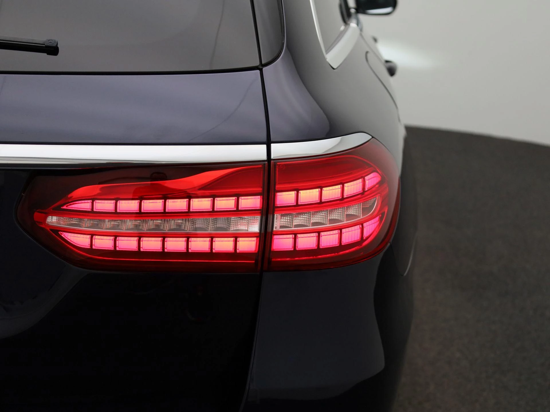 Mercedes-Benz-E-Klasse-image-41