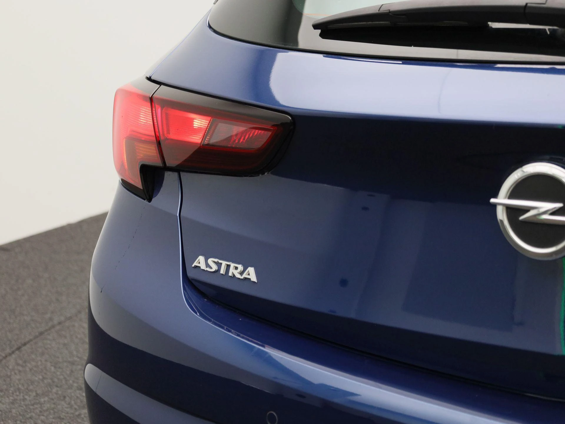 Opel-Astra-image-34