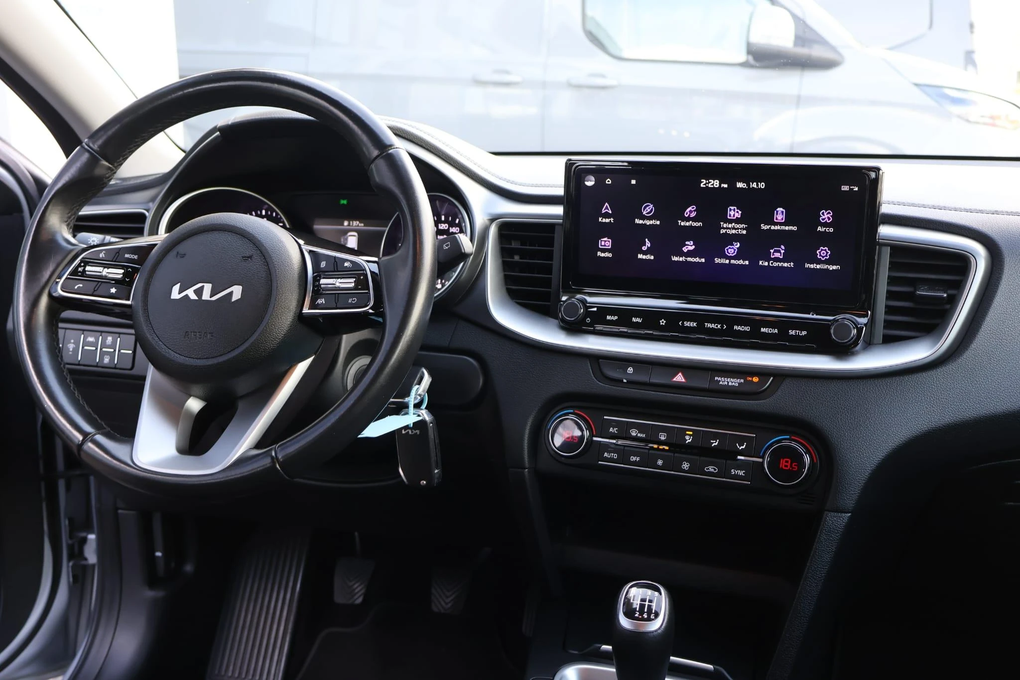 Kia-Ceed Sportswagon-image-11