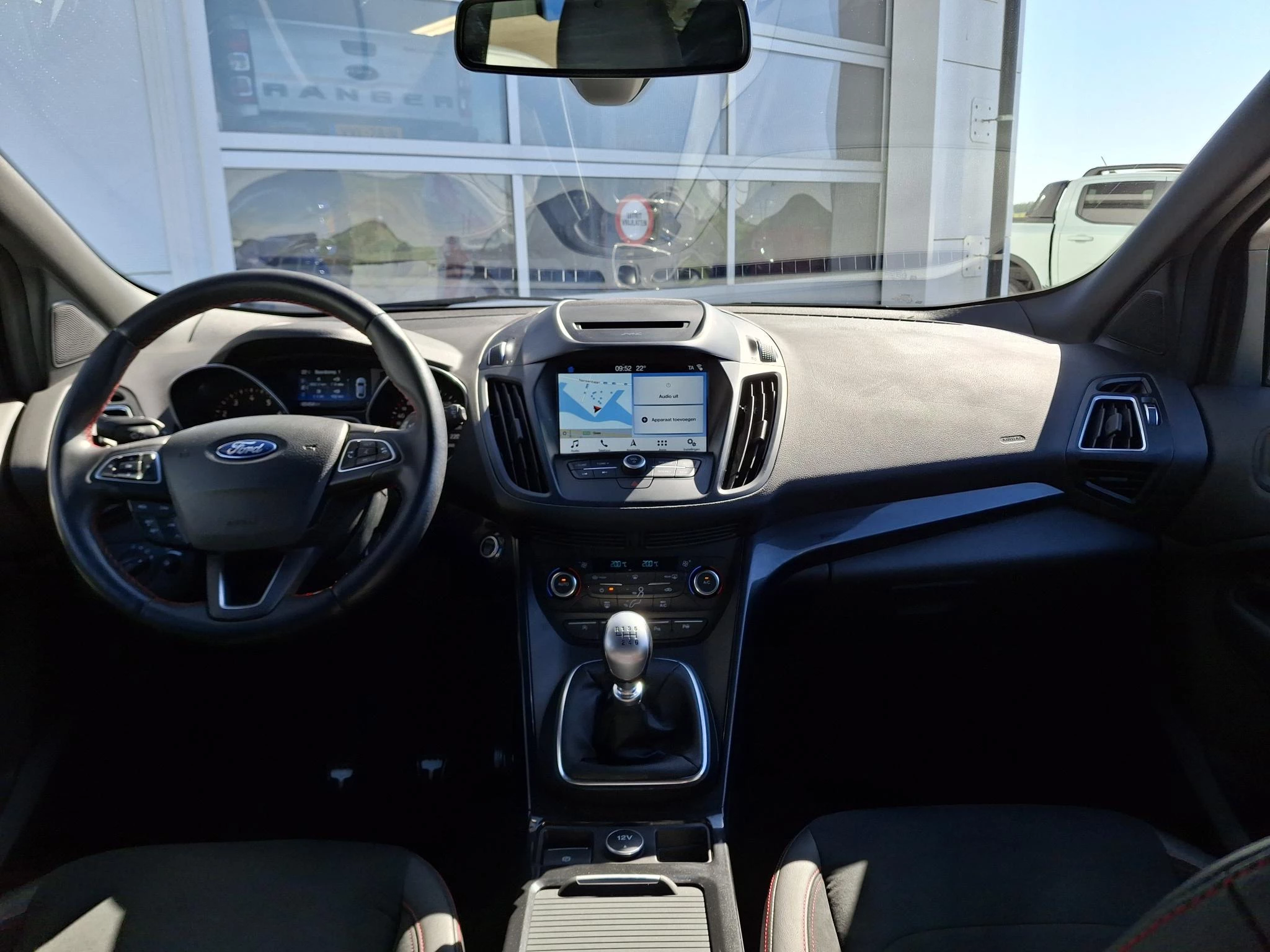 Ford-Kuga-image-13
