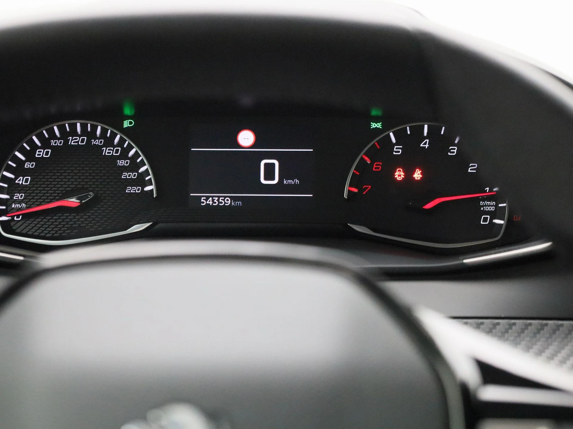 Peugeot-208-image-7