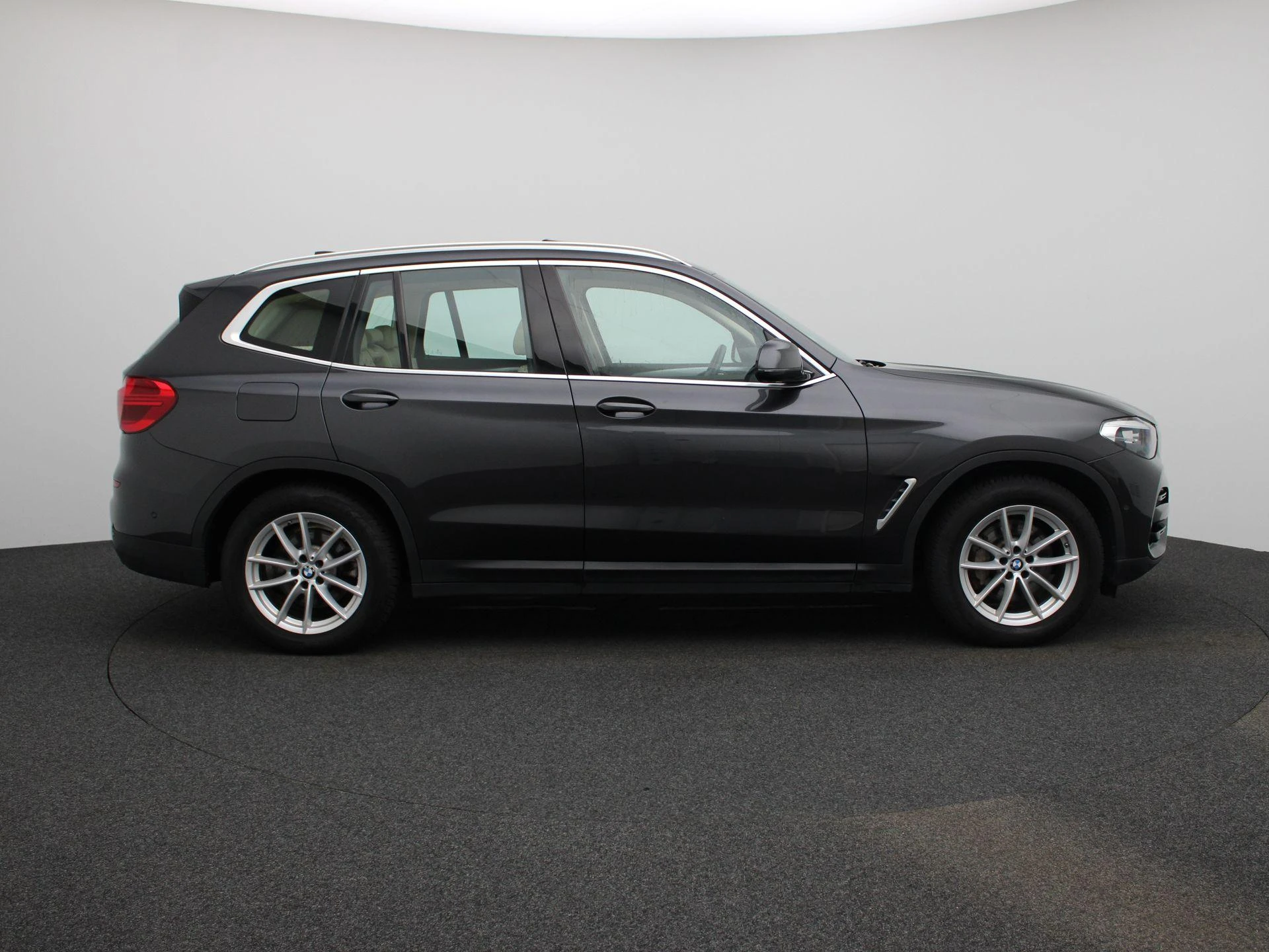 BMW-X3-image-5