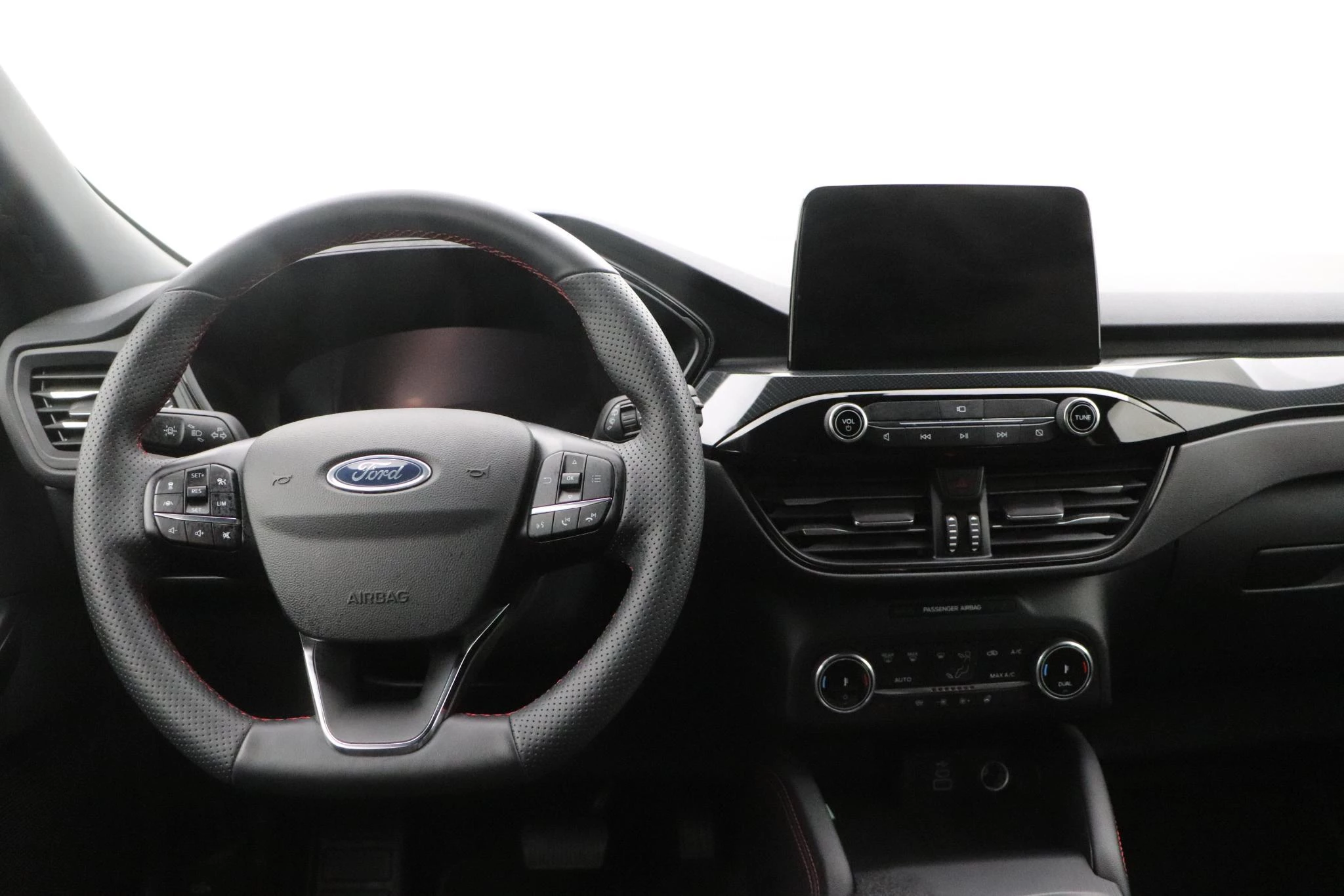 Ford-Kuga-image-13