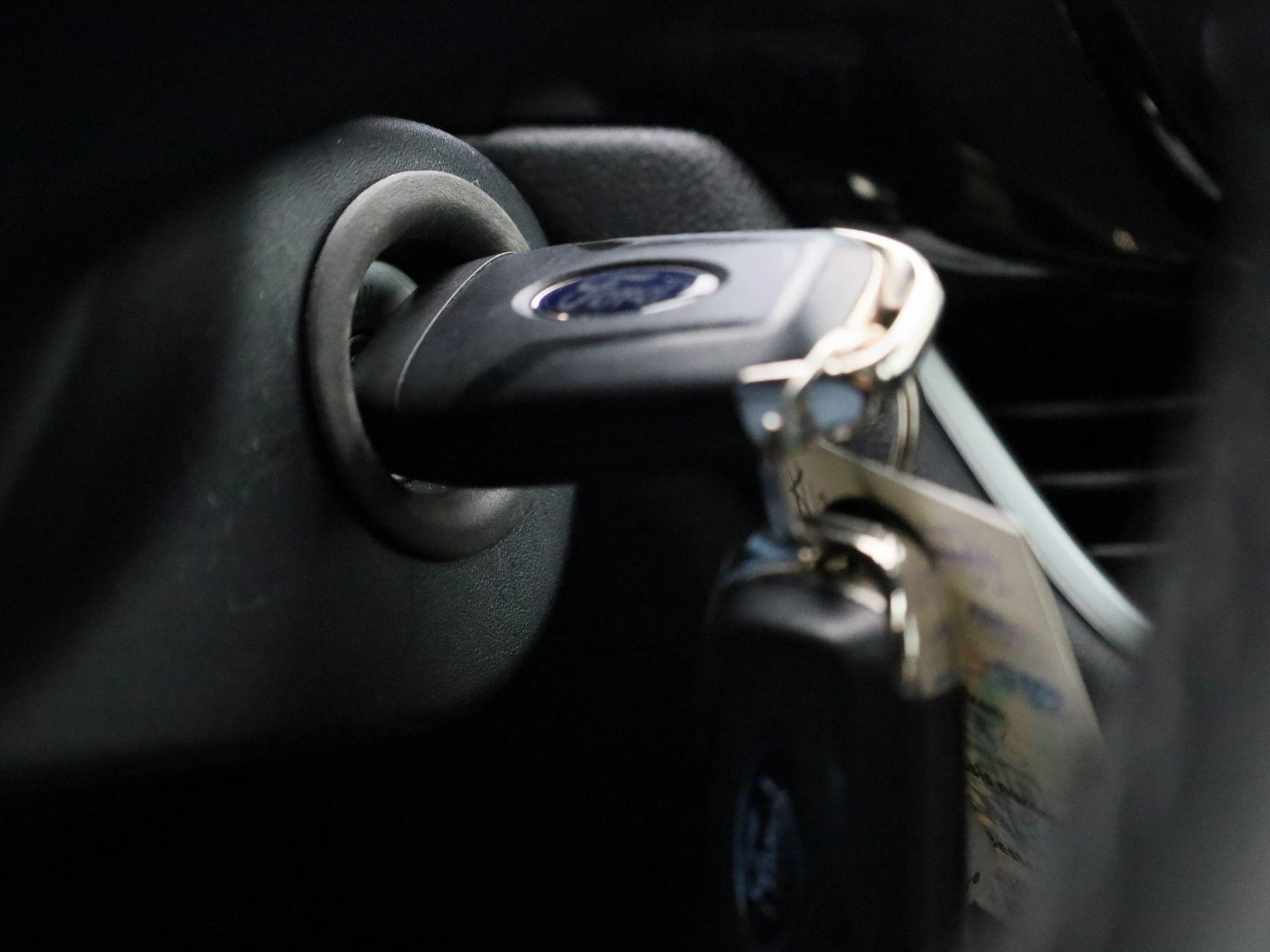 Ford Fiesta 1.0i EcoBoost MHEV 92kW Connected